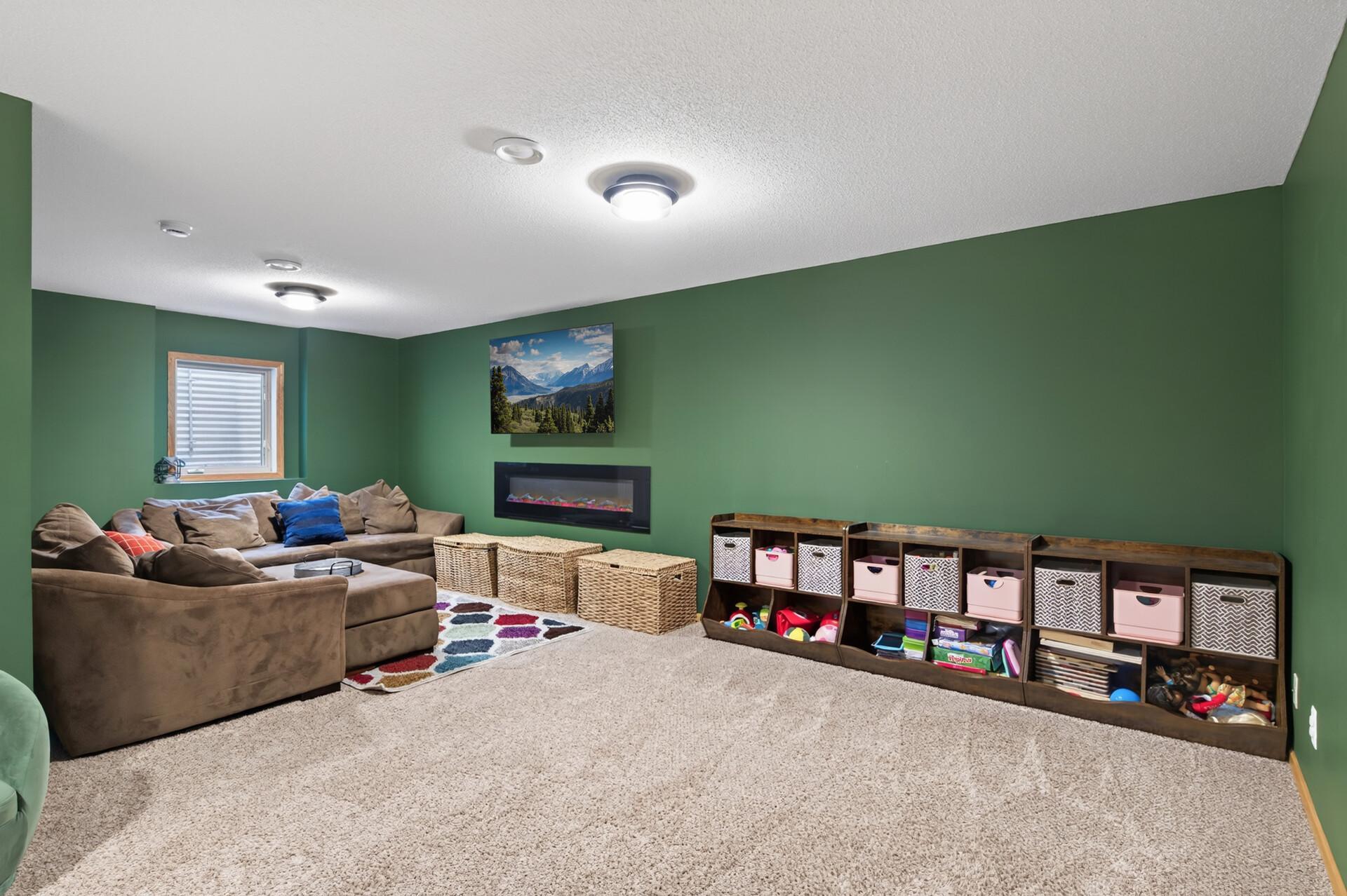 2052 Cobblestone Drive Property Photo 39
