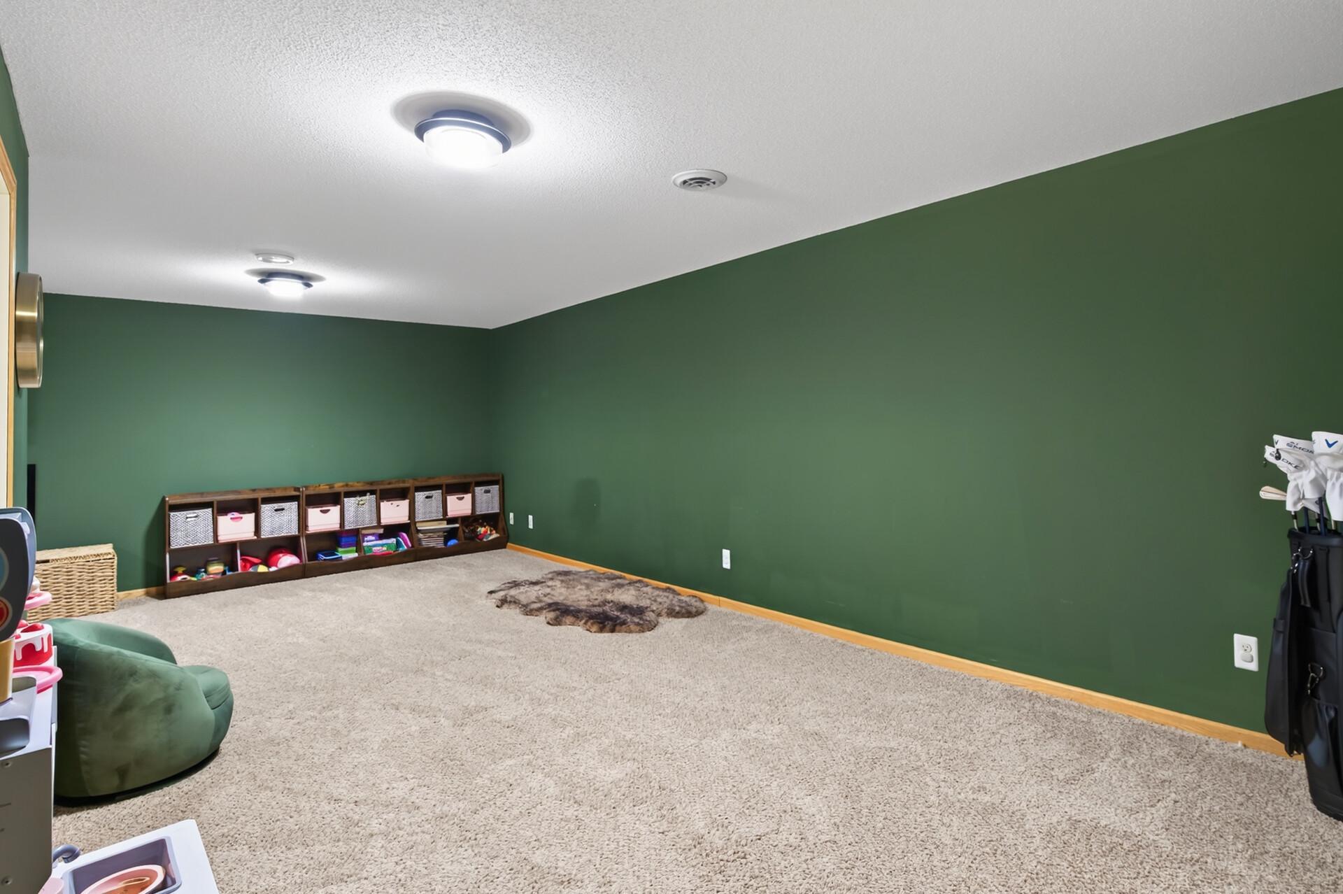 2052 Cobblestone Drive Property Photo 41