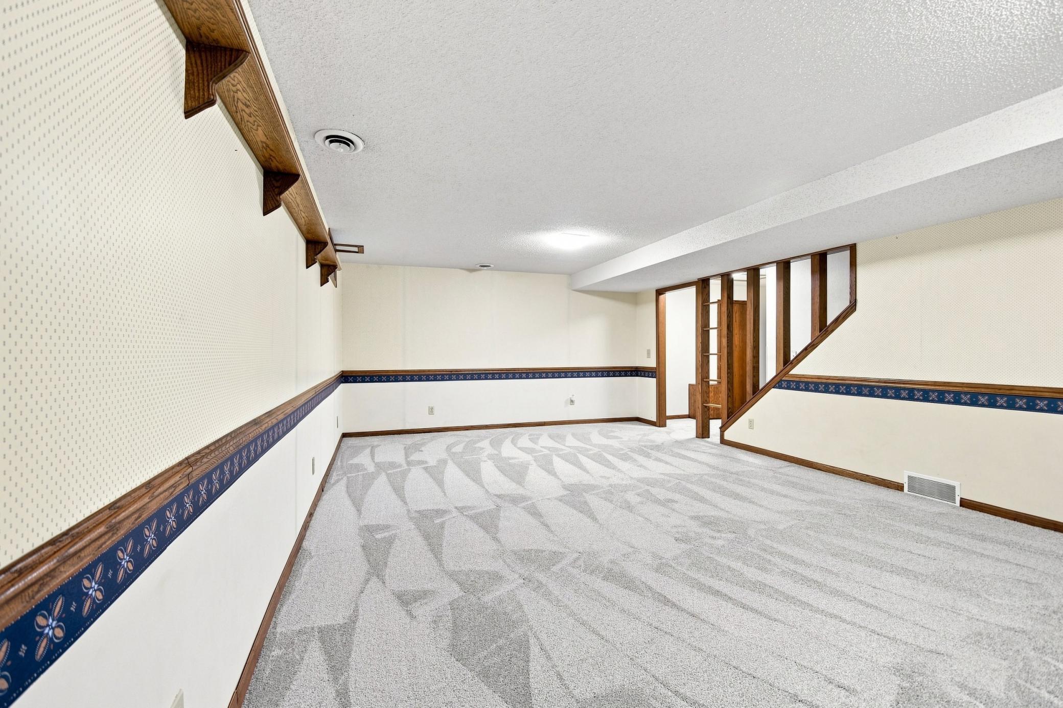 2000 9th Street Sw Property Photo 35