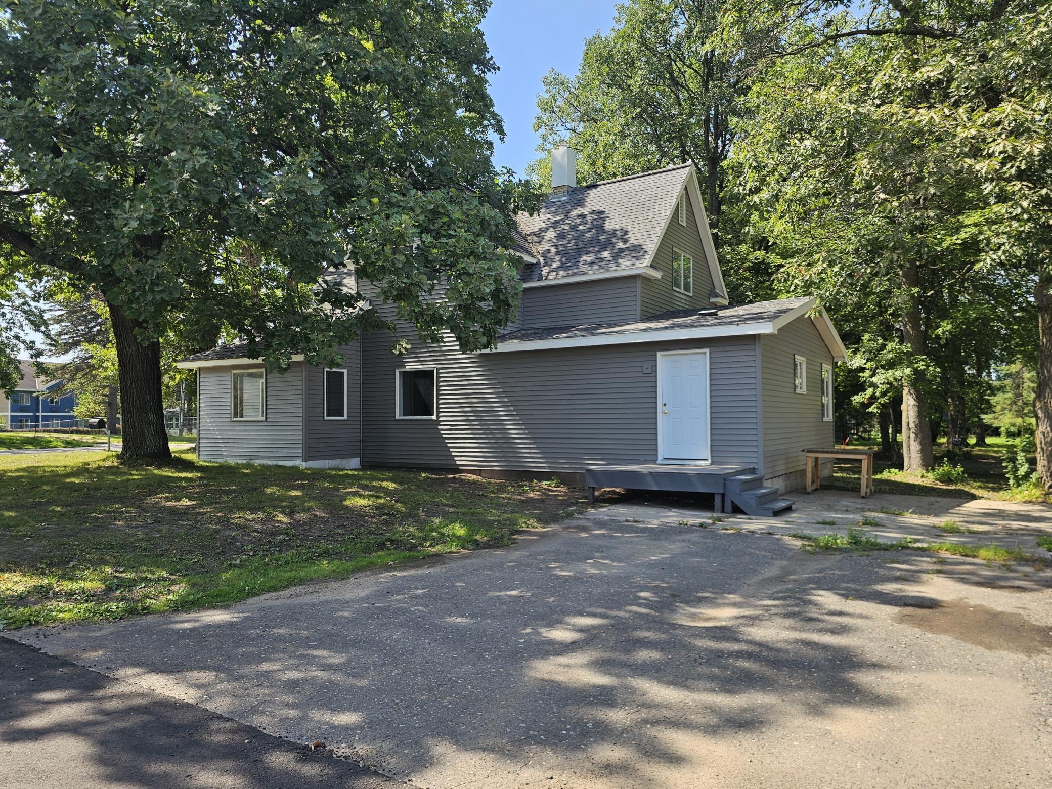 23912 Serpent Road Property Photo 1