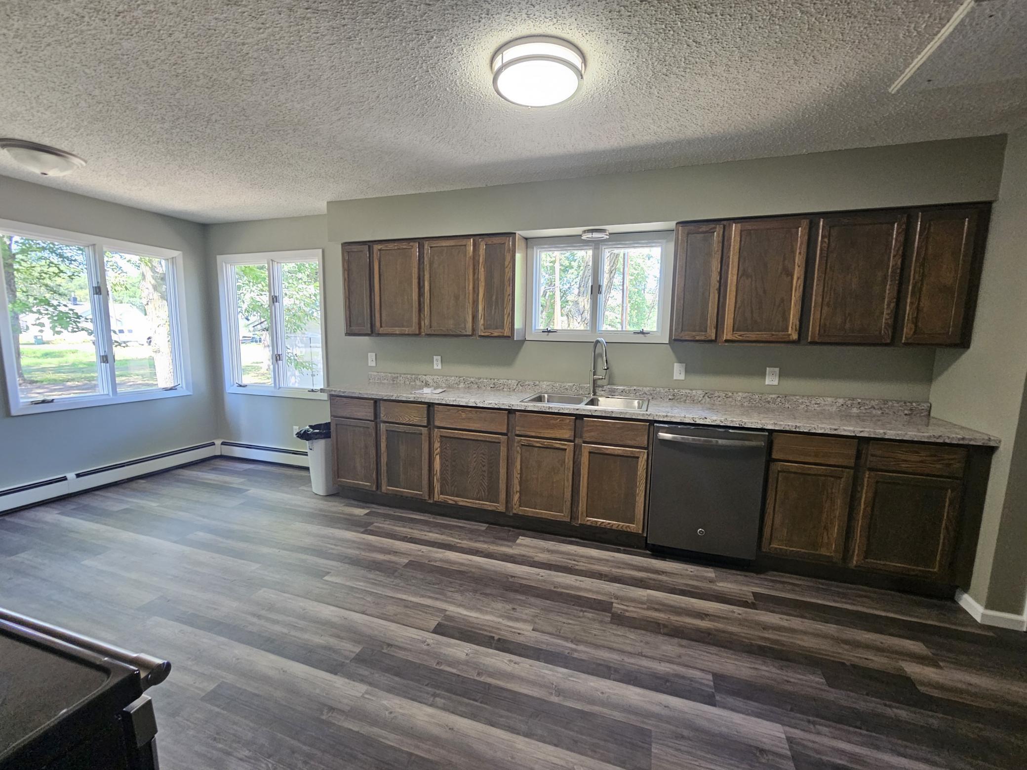 23912 Serpent Road Property Photo 6