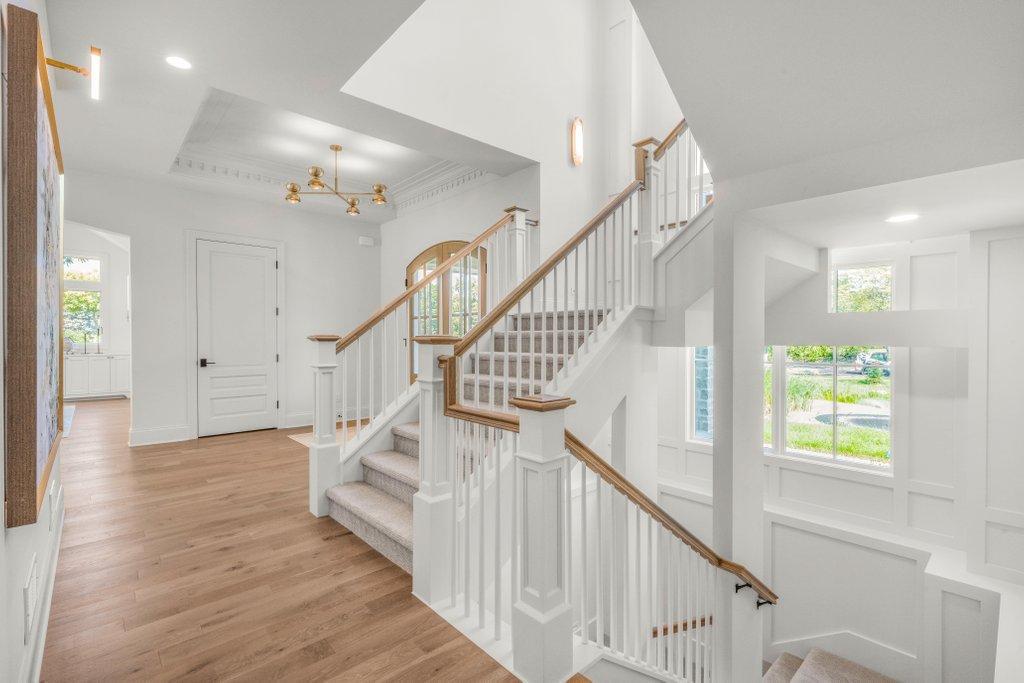 285 North Shore Drive Property Photo 7