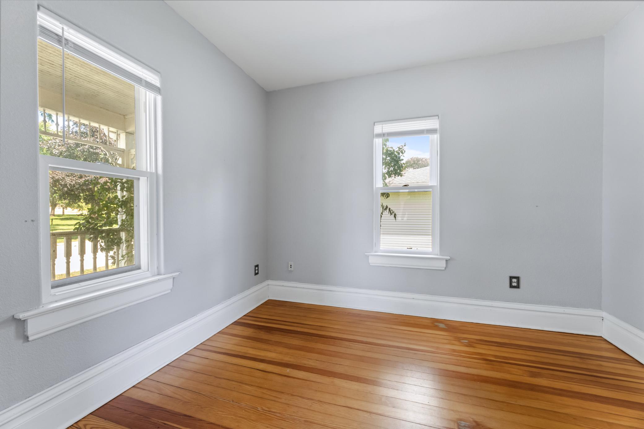 304 E Jefferson Street Property Photo 8
