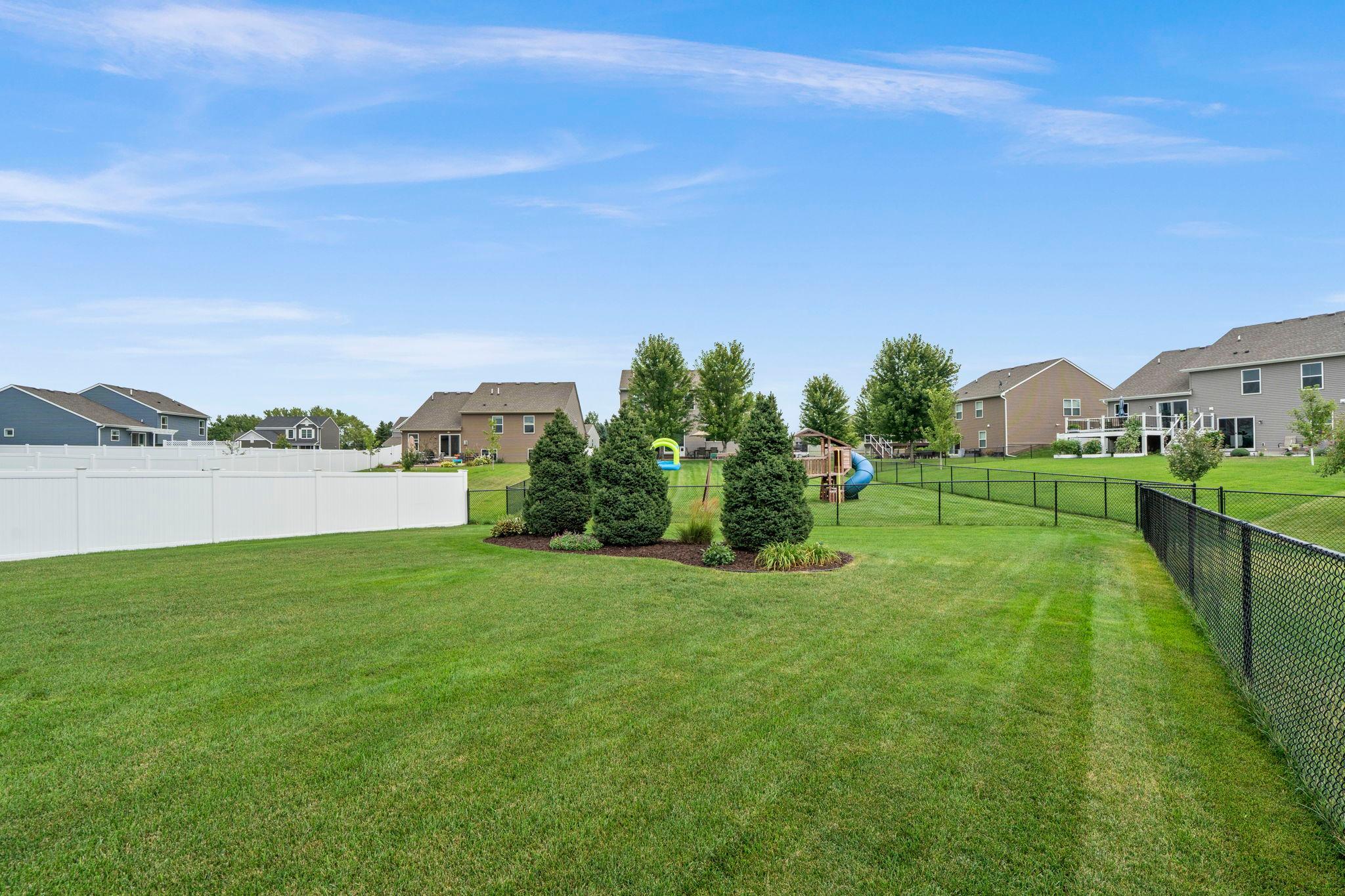 13732 Apollo Way Property Photo 40