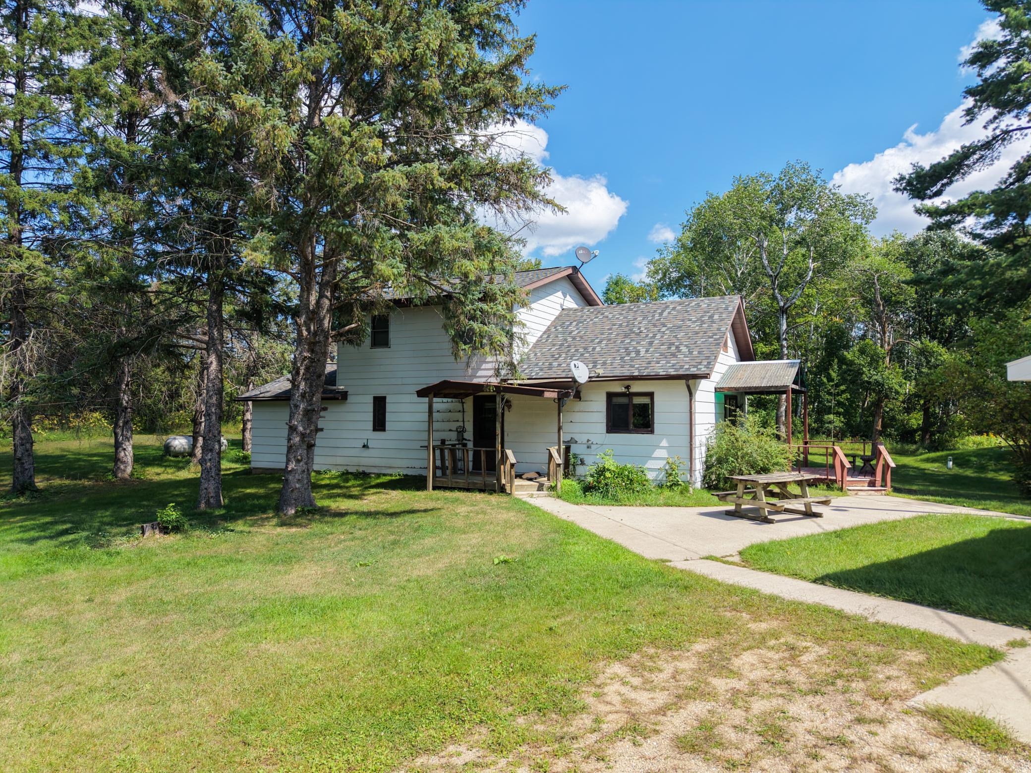 45004 221st Avenue Property Photo 7
