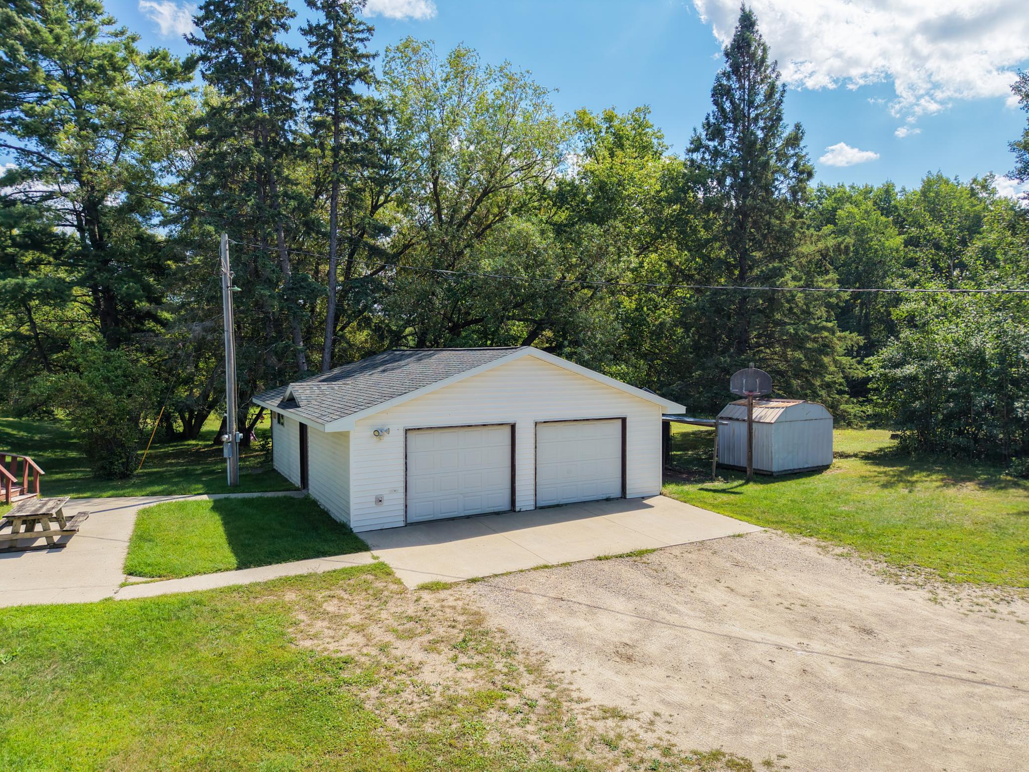 45004 221st Avenue Property Photo 8