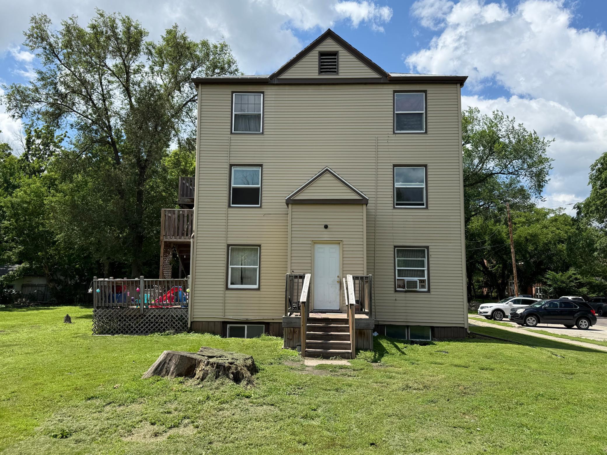 1306 3rd Avenue S Property Photo 2