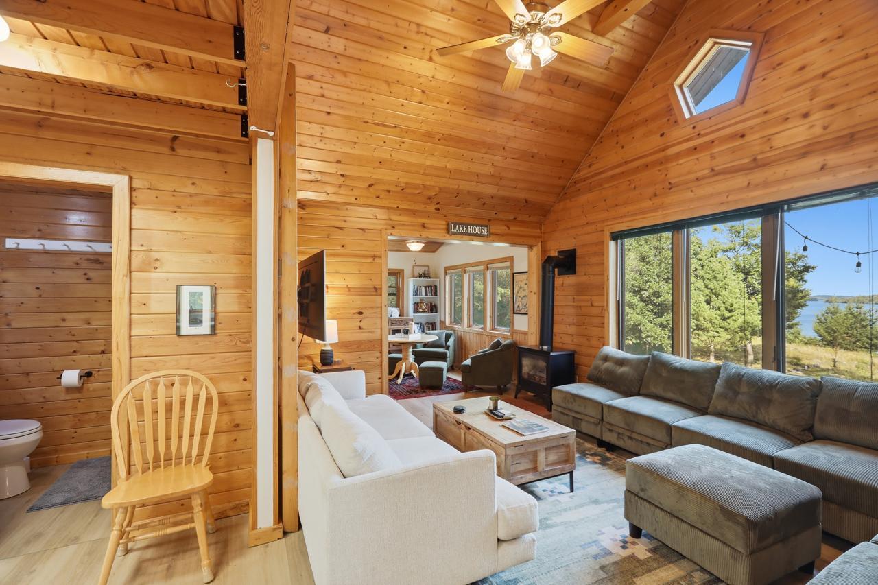 95126 Grassy Point S S Property Photo 4