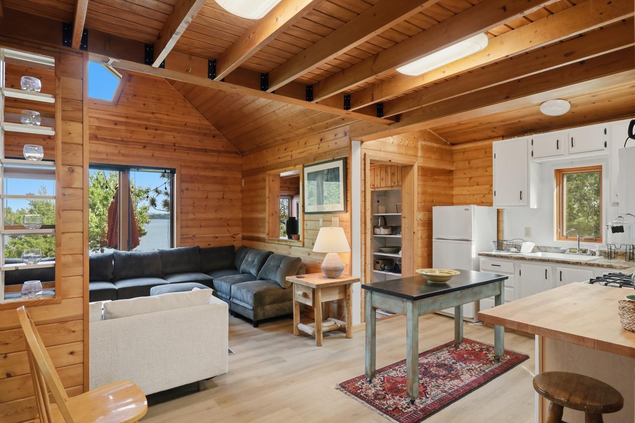 95126 Grassy Point S S Property Photo 5