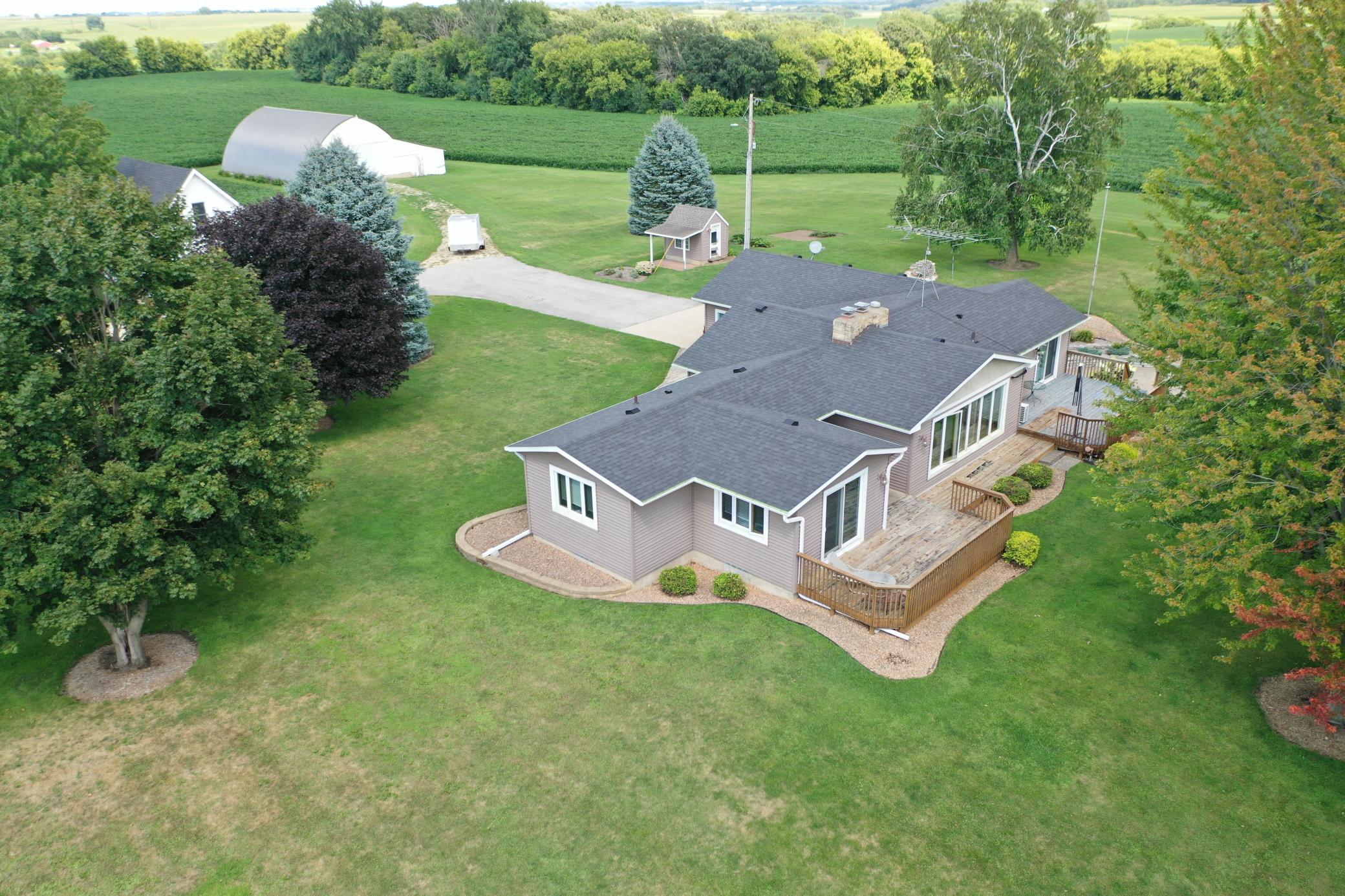 4900 42 Highway Ne Property Photo 5
