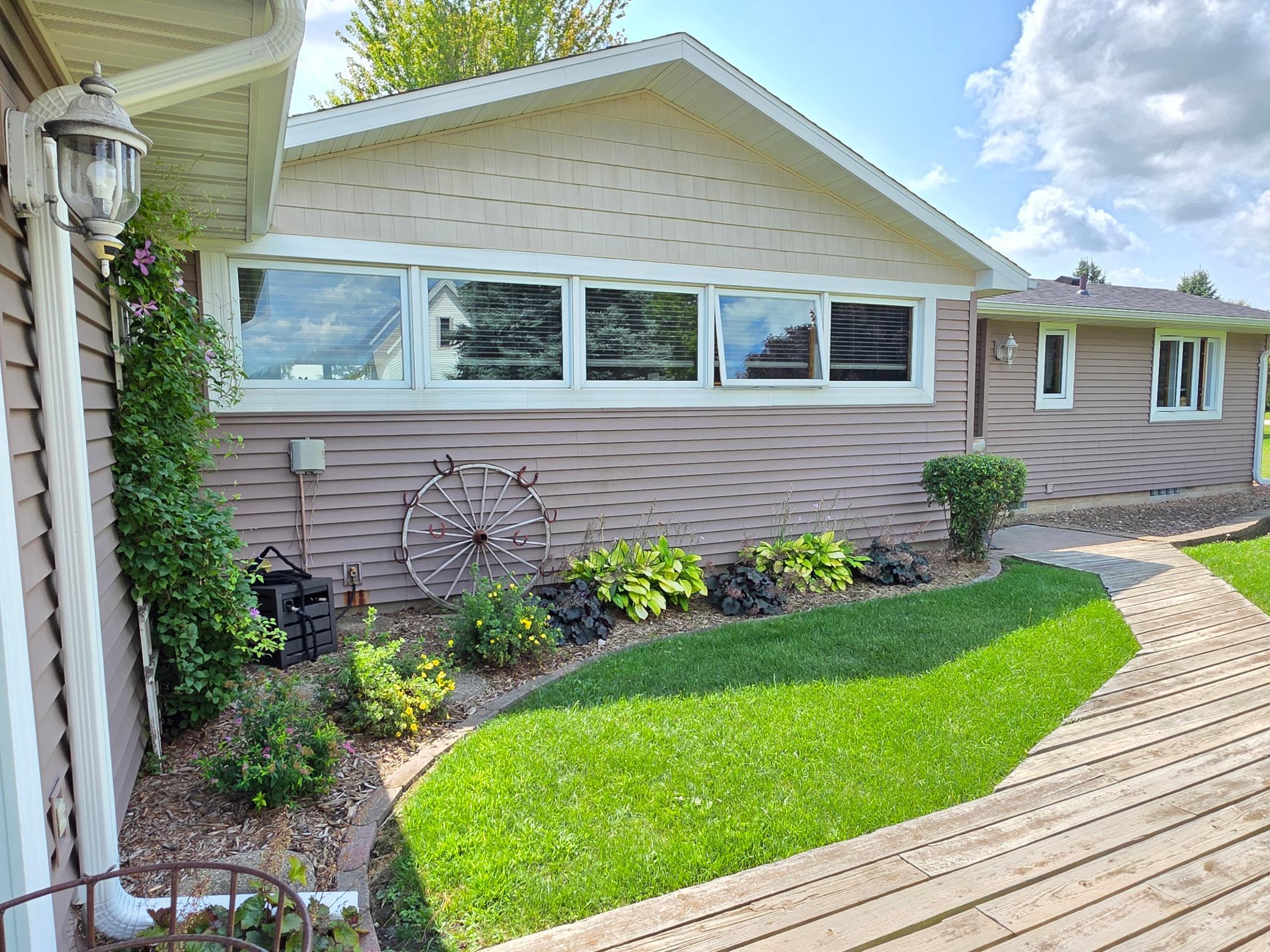 4900 42 Highway Ne Property Photo 8