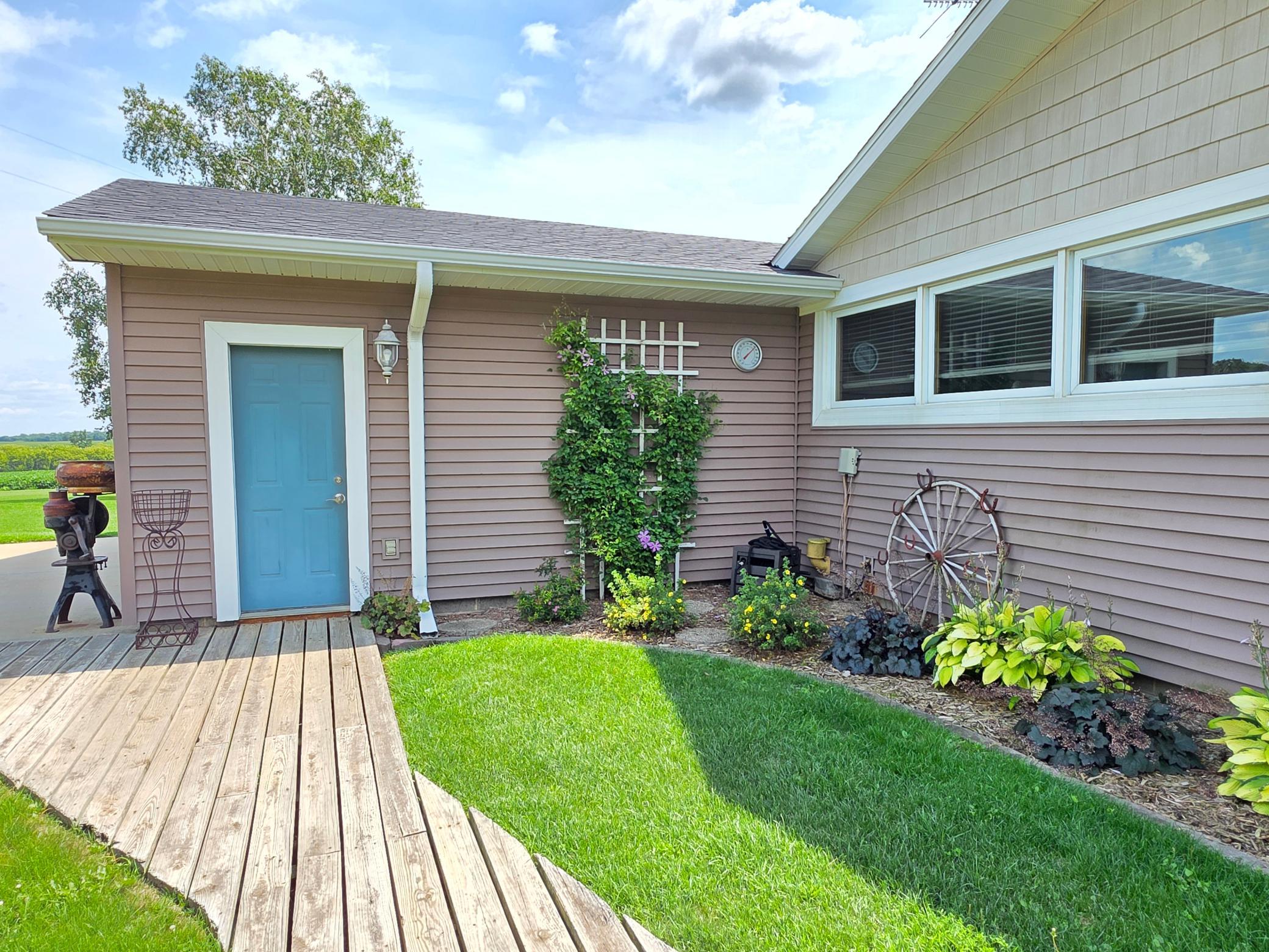 4900 42 Highway Ne Property Photo 9