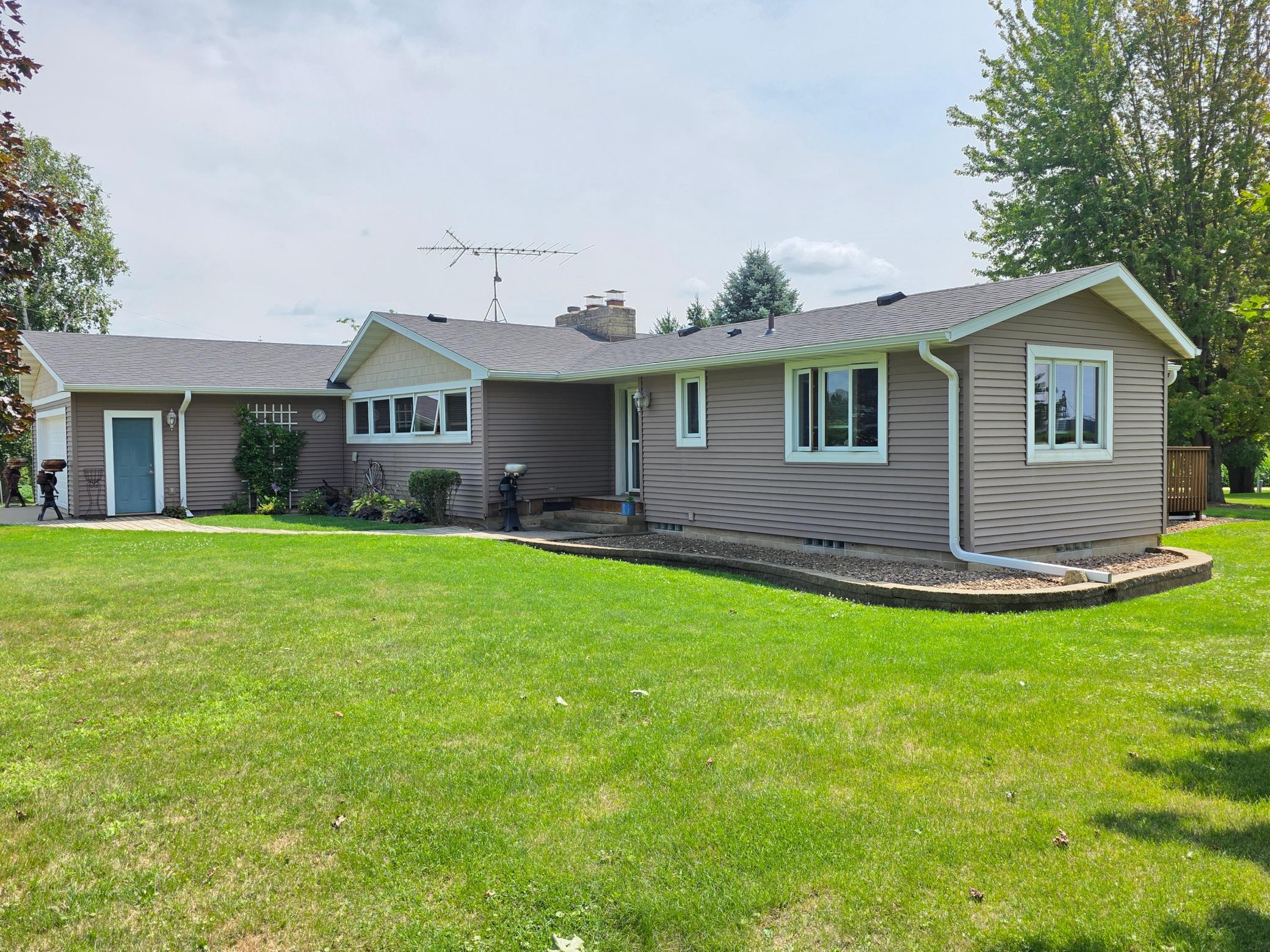 4900 42 Highway Ne Property Photo 11
