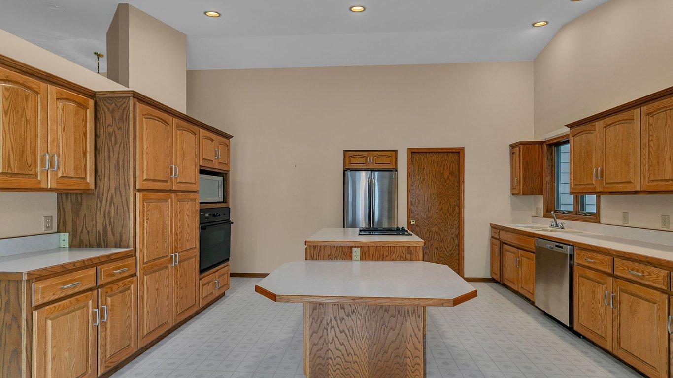 985 Juliet Way Property Photo 19