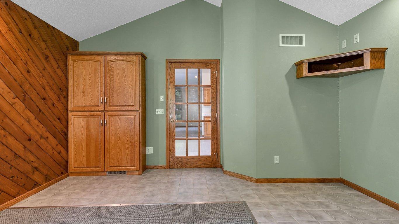 985 Juliet Way Property Photo 23