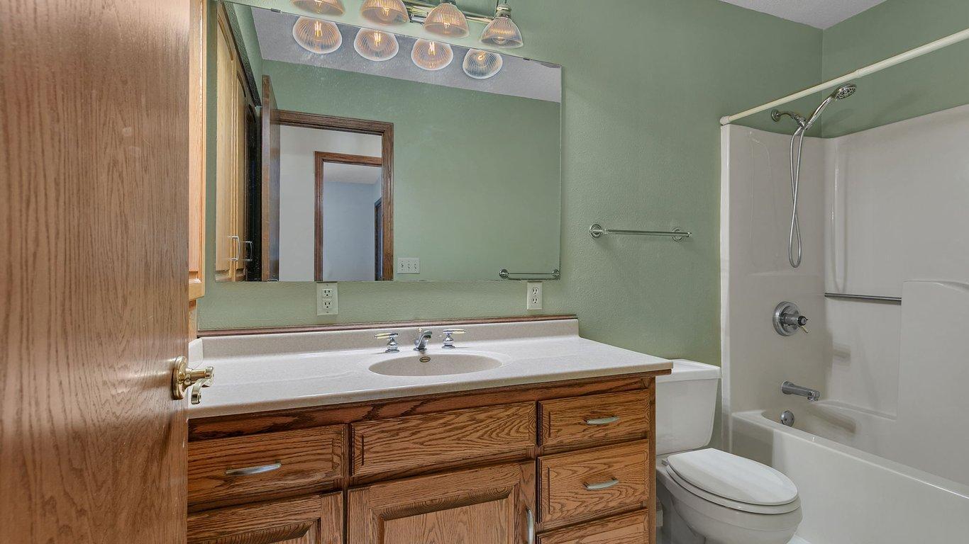 985 Juliet Way Property Photo 30