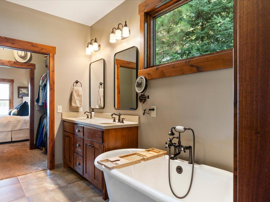 31928 Log Home Drive Property Photo 22