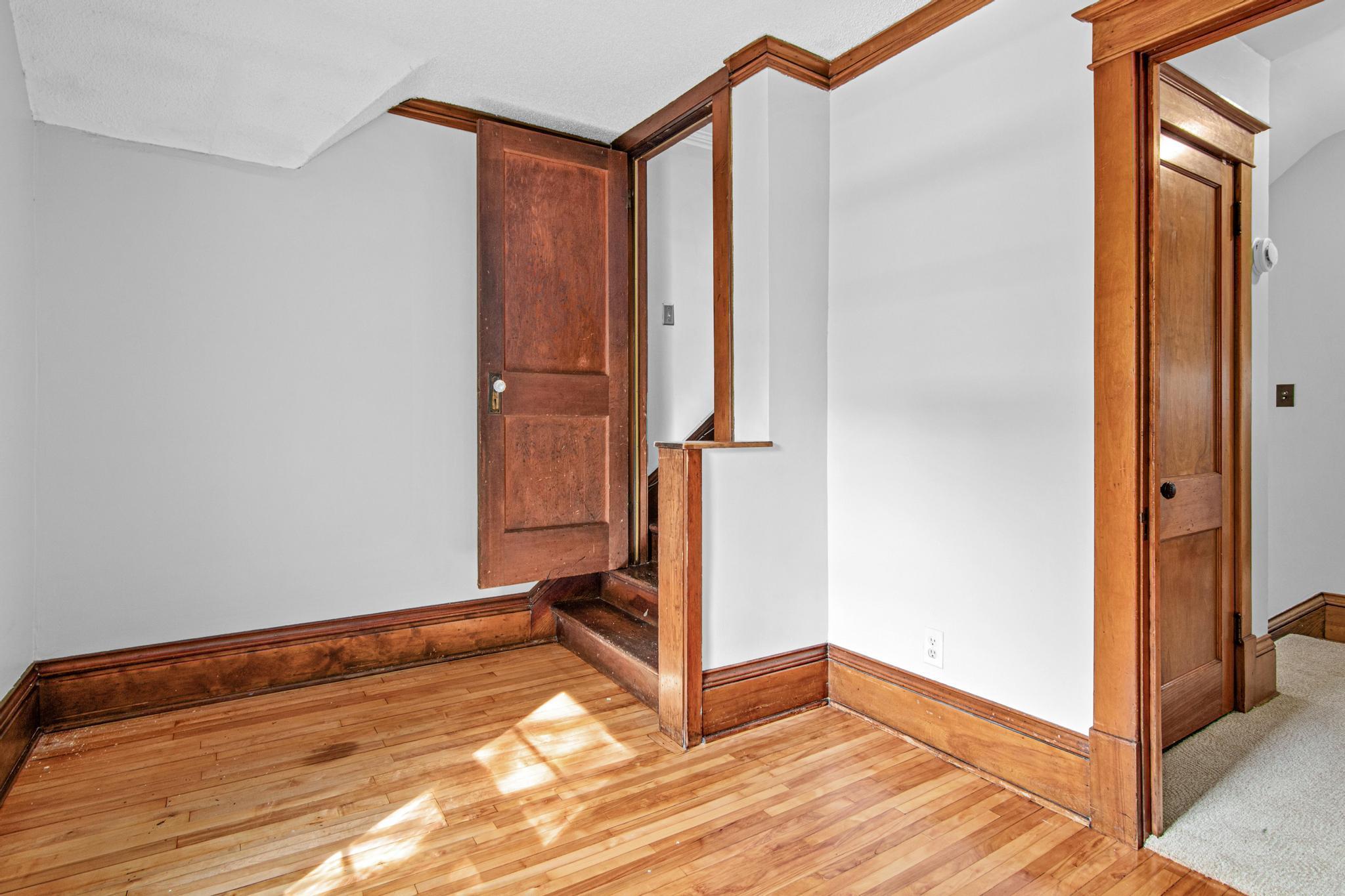 818 Delaware Avenue Property Photo 15