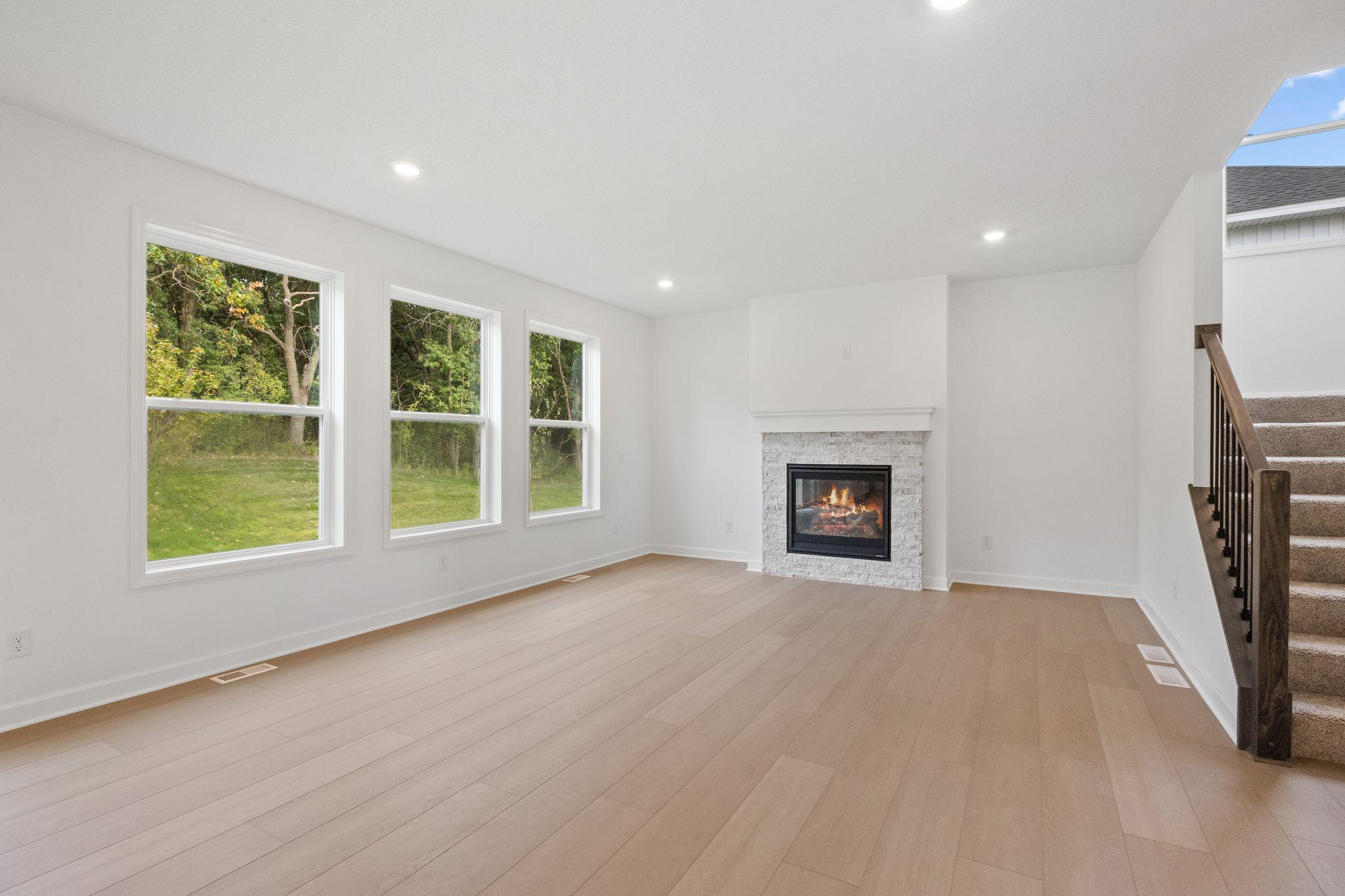 2584 Rock Elm Road Property Photo 6