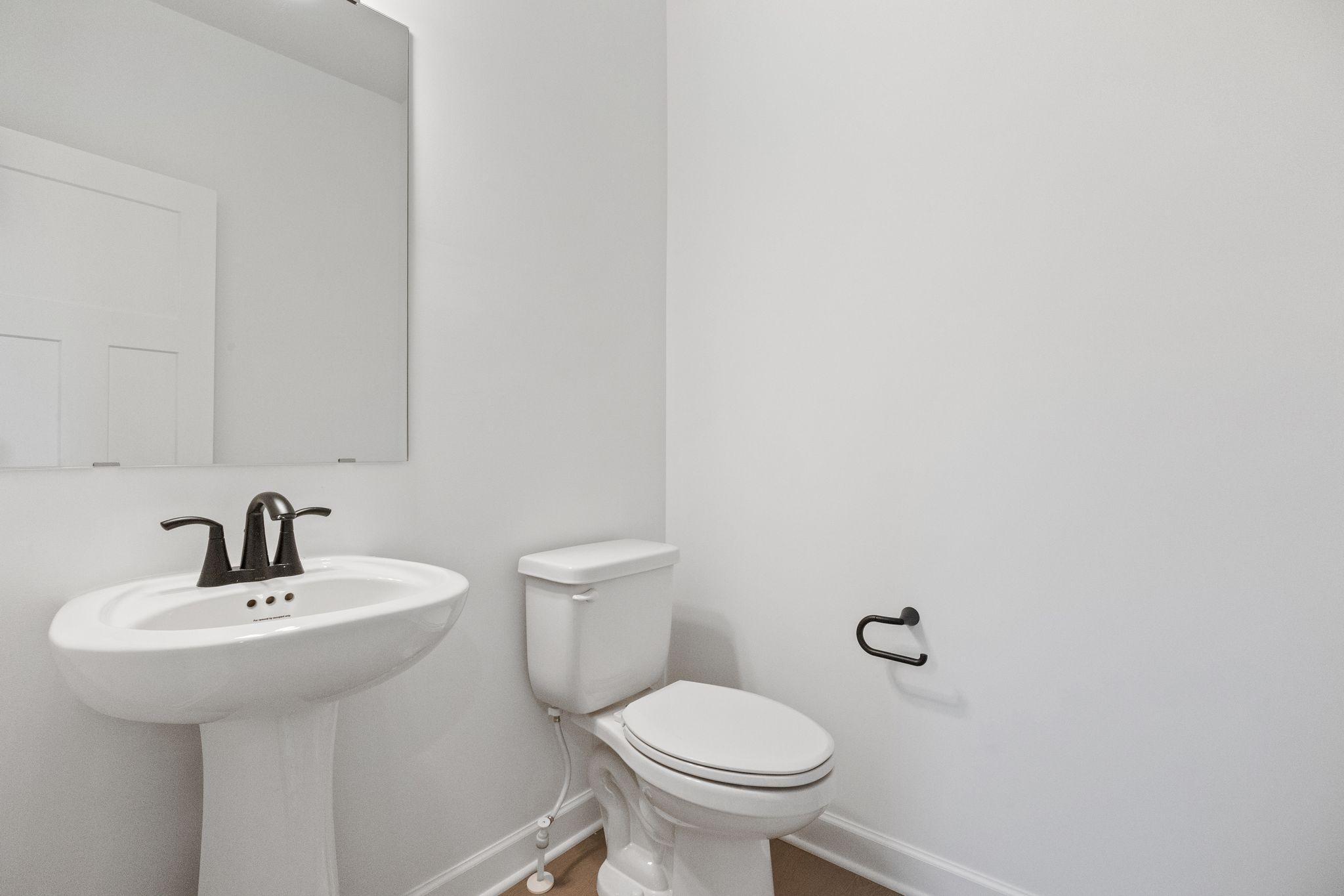 2584 Rock Elm Road Property Photo 8