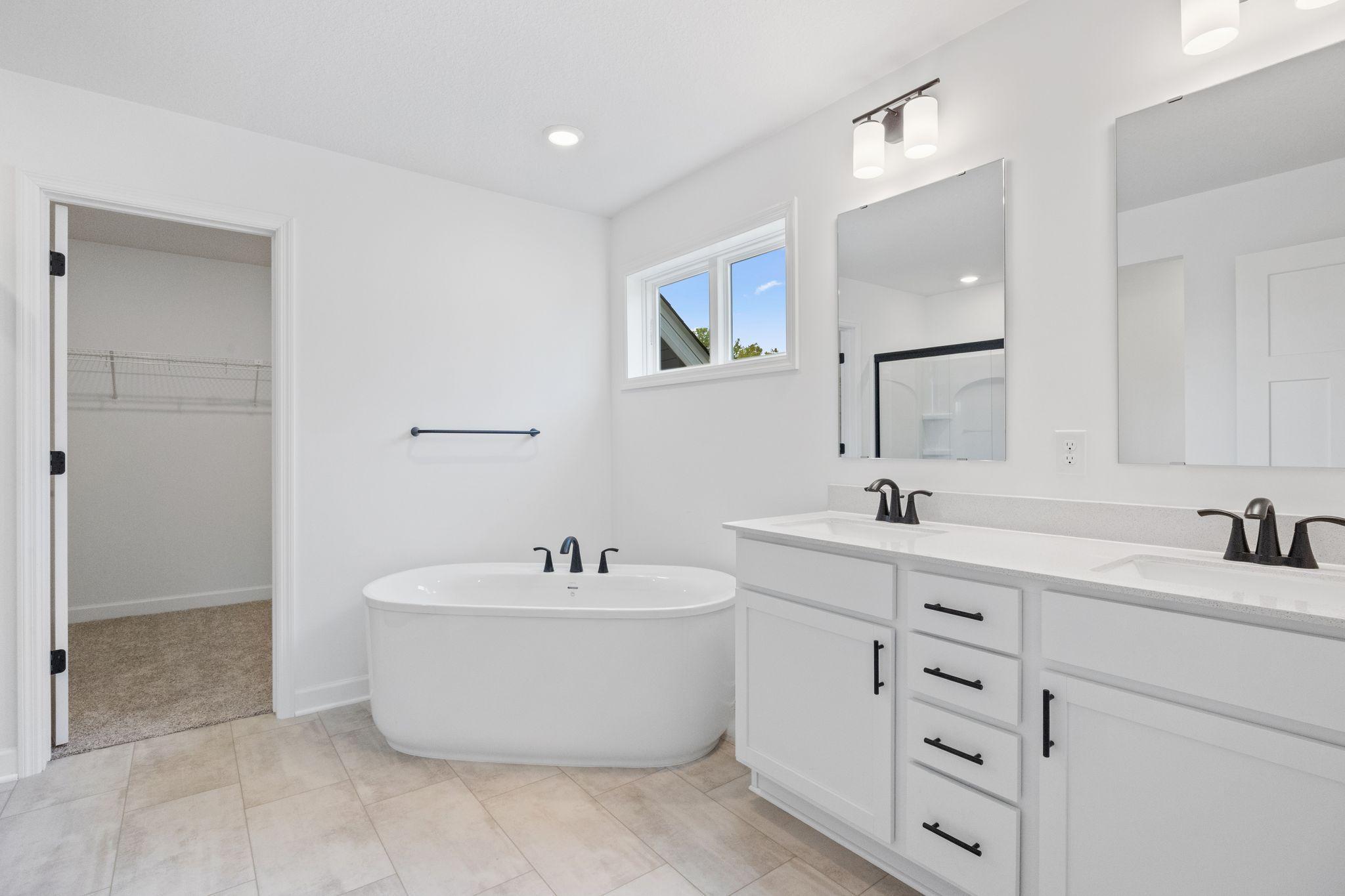 2584 Rock Elm Road Property Photo 11
