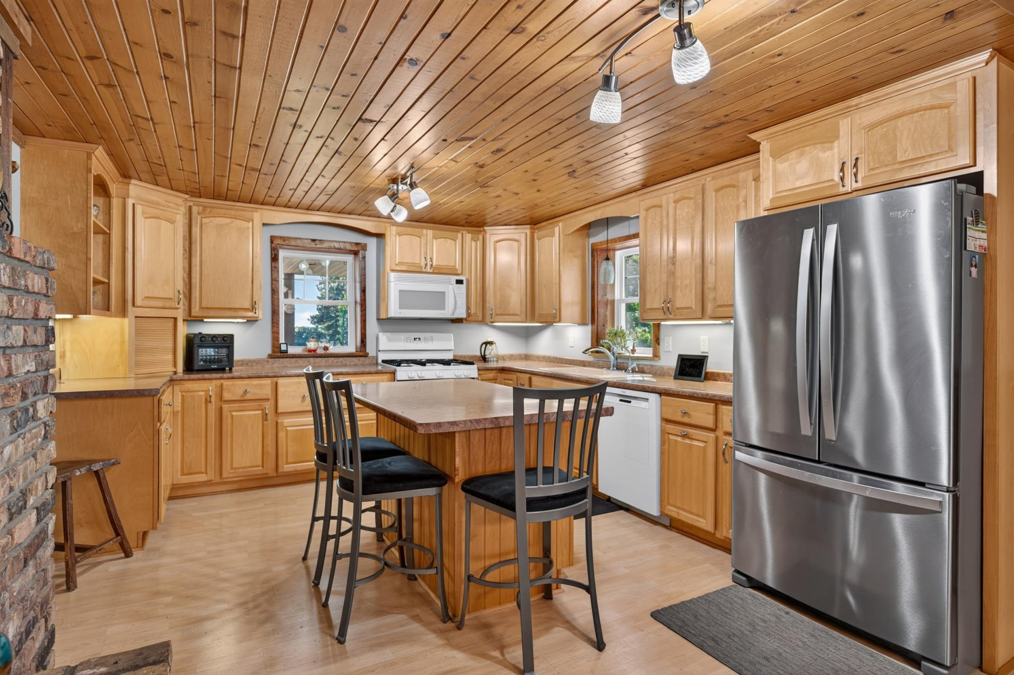 6119 County Road 10 Se Property Photo 14