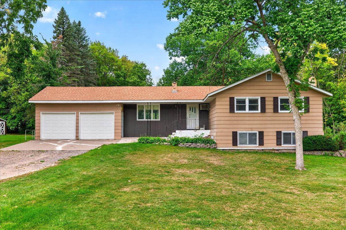 9855 Iffert Avenue Ne Property Photo 3