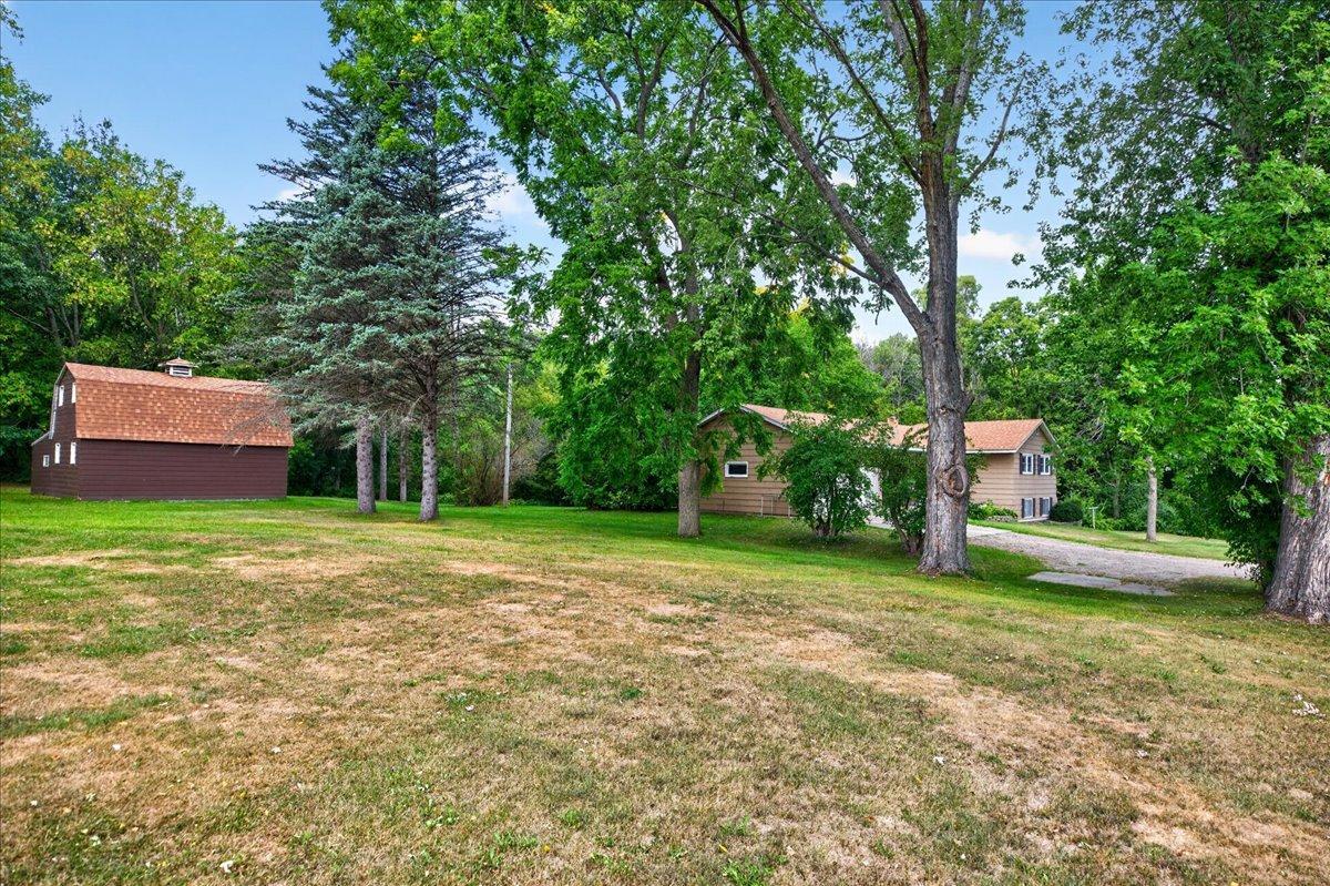 9855 Iffert Avenue Ne Property Photo 9