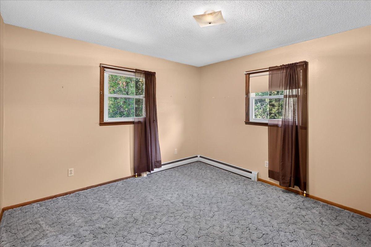 9855 Iffert Avenue Ne Property Photo 31