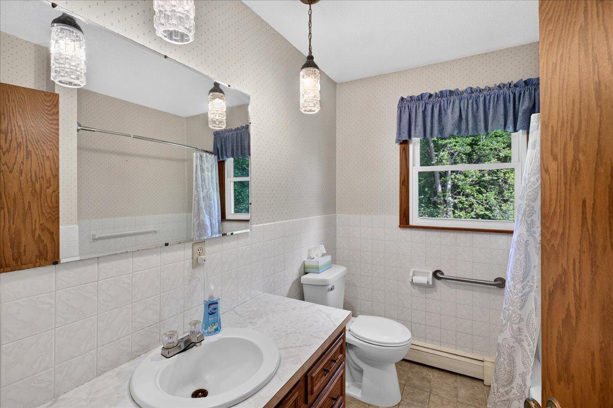 9855 Iffert Avenue Ne Property Photo 32