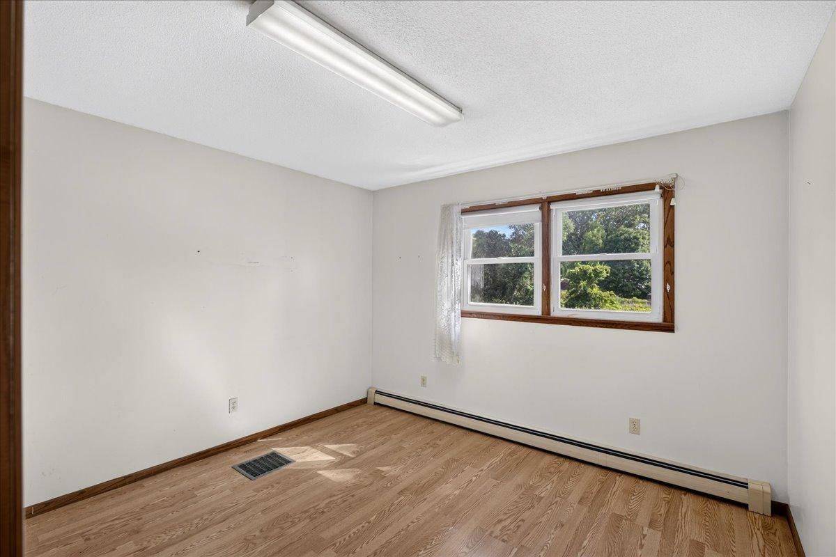 9855 Iffert Avenue Ne Property Photo 33