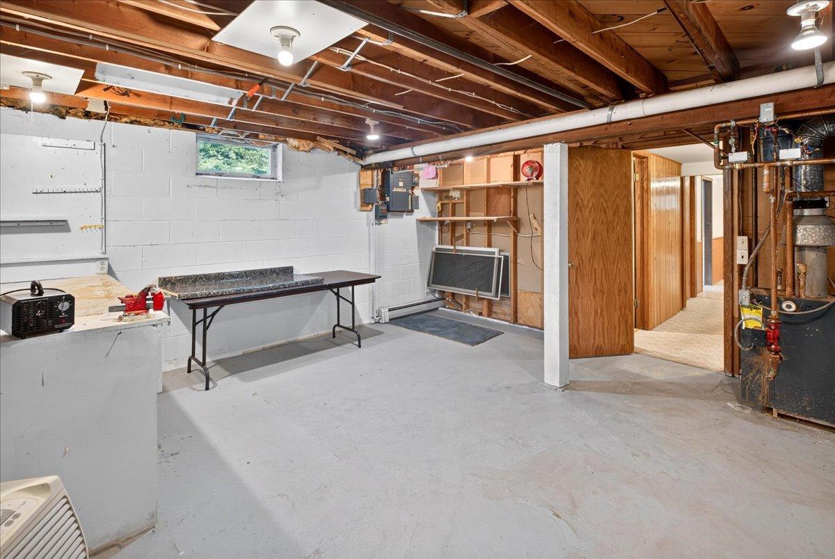 9855 Iffert Avenue Ne Property Photo 45