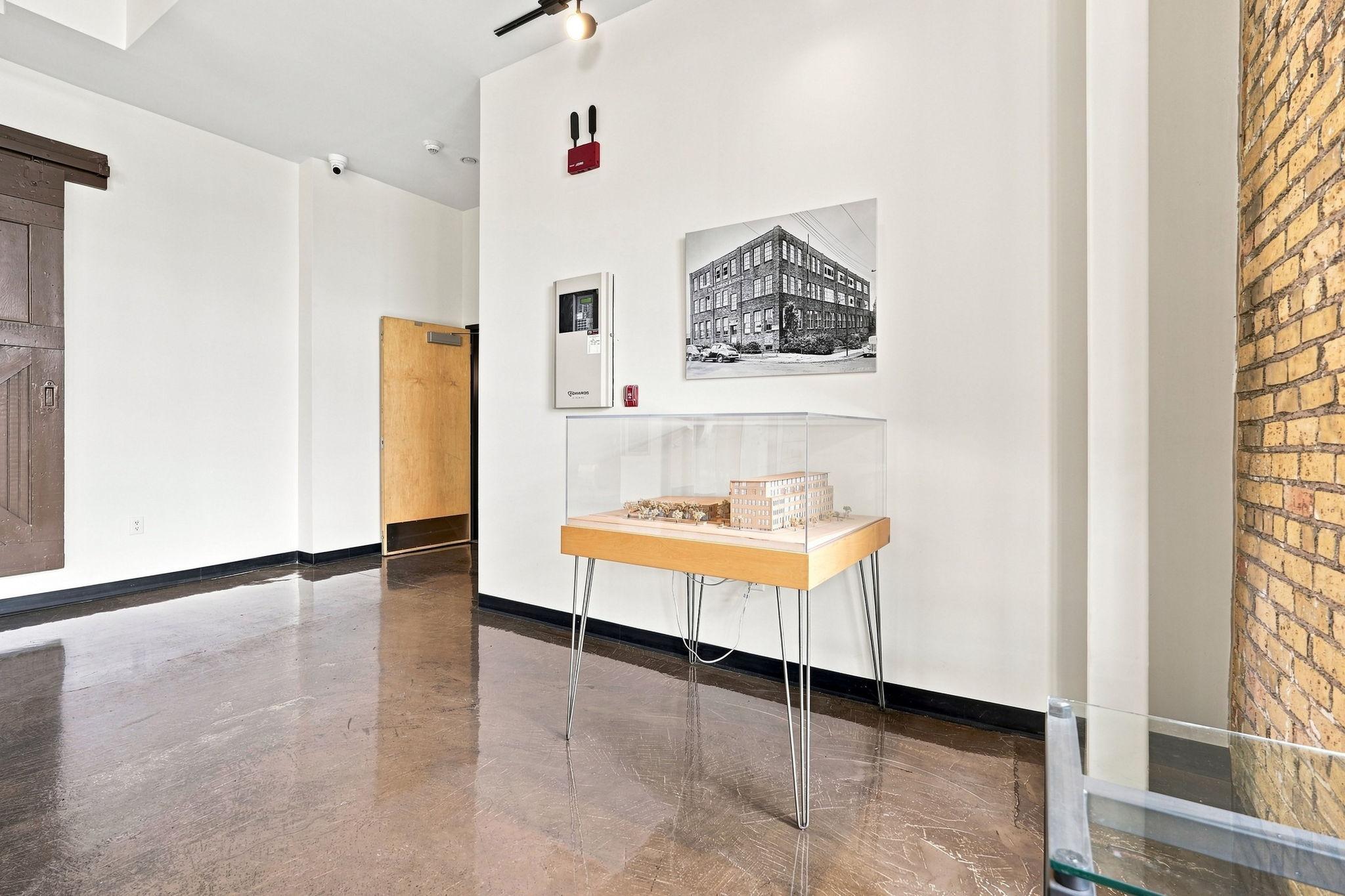 1701 Madison Street Ne 310 Property Photo 36