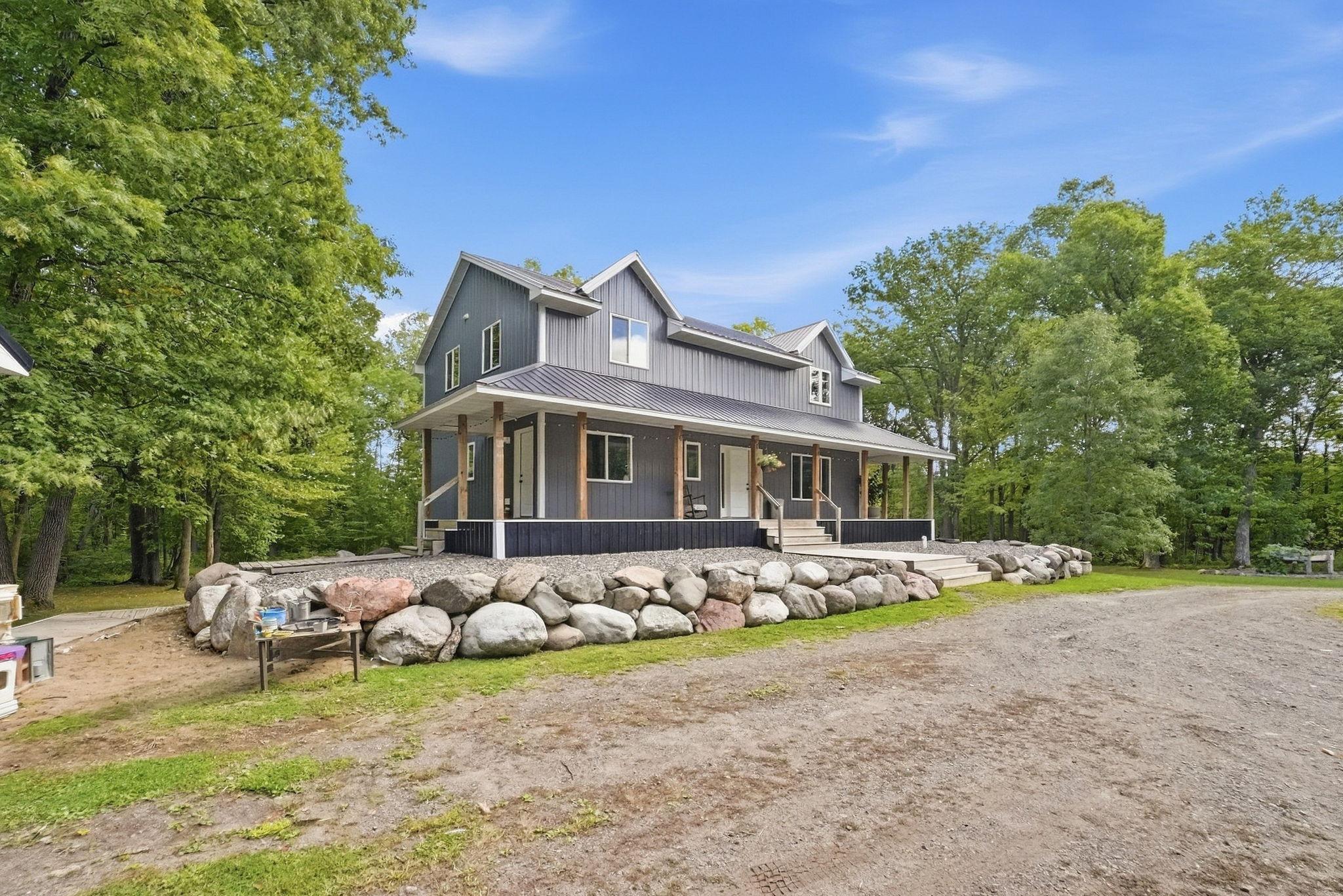 9932 230th Street Property Photo 3