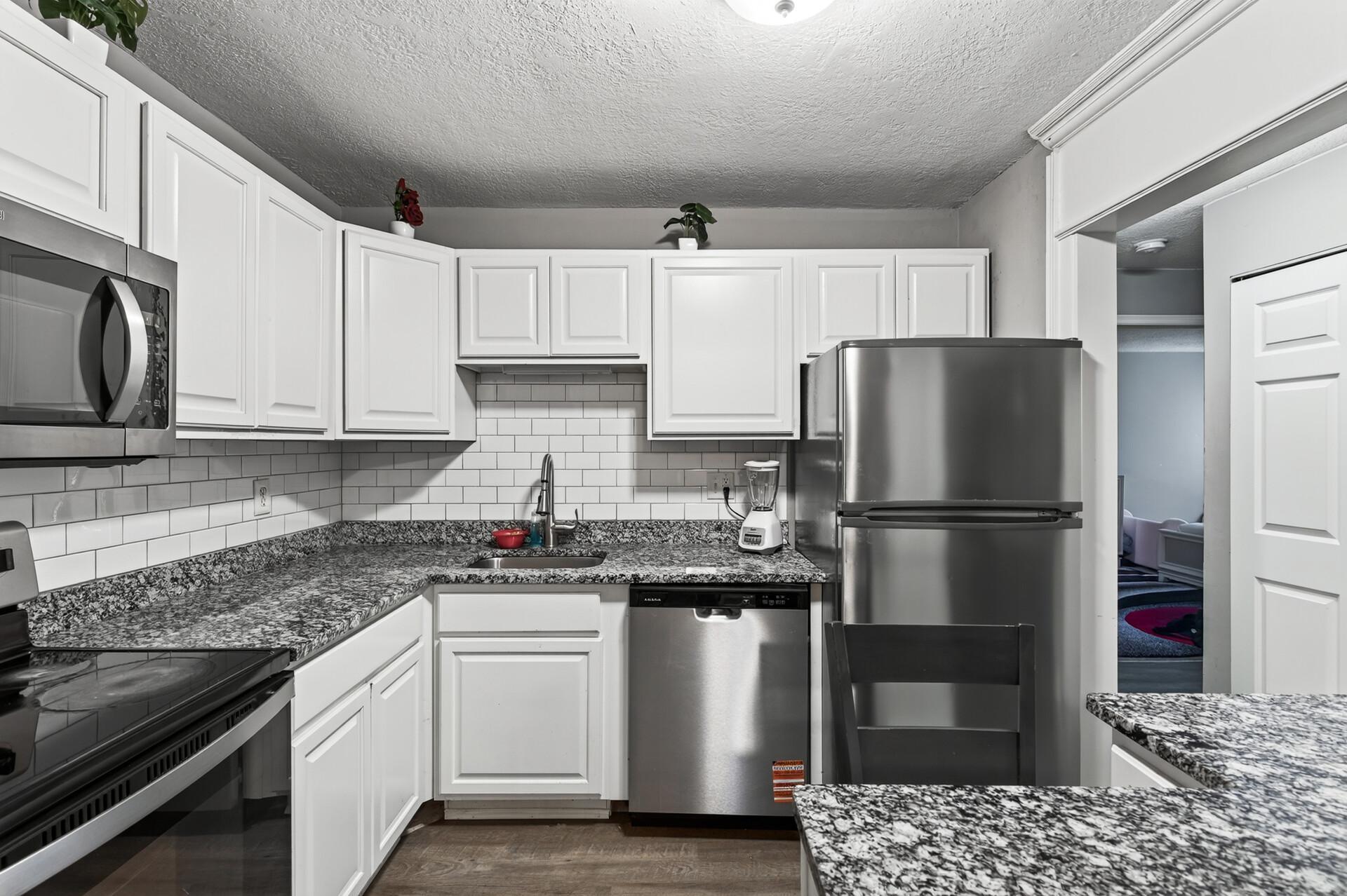1700 Four Oaks Road 159 Property Photo 11
