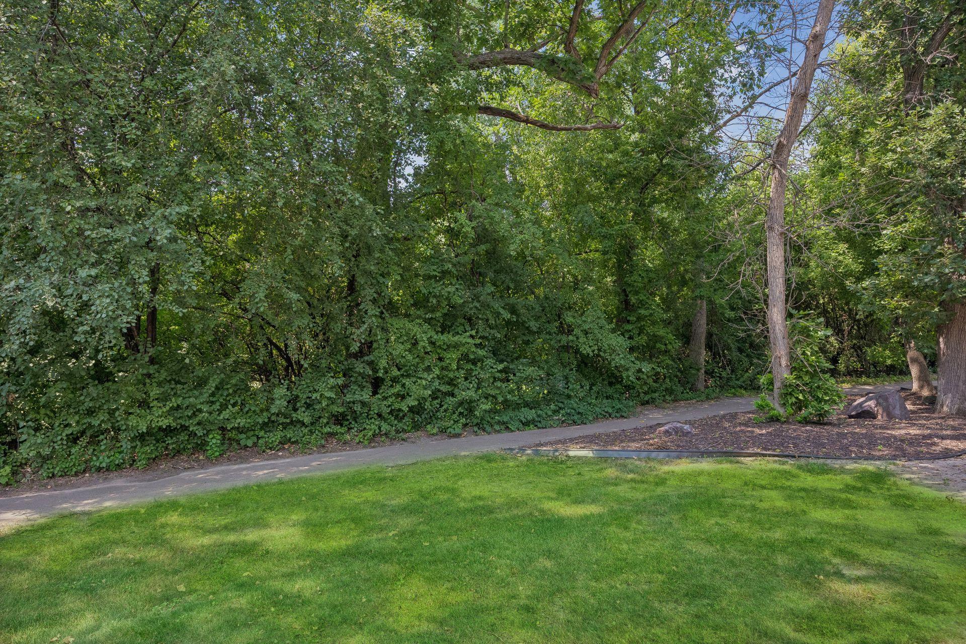 6040 Chasewood Parkway 2 Property Photo 31