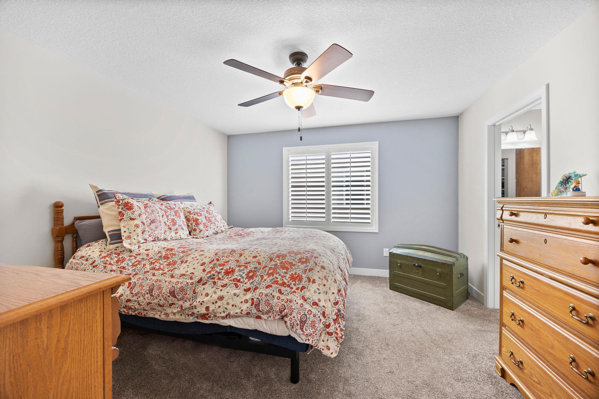 1428 Carl Way Property Photo 13