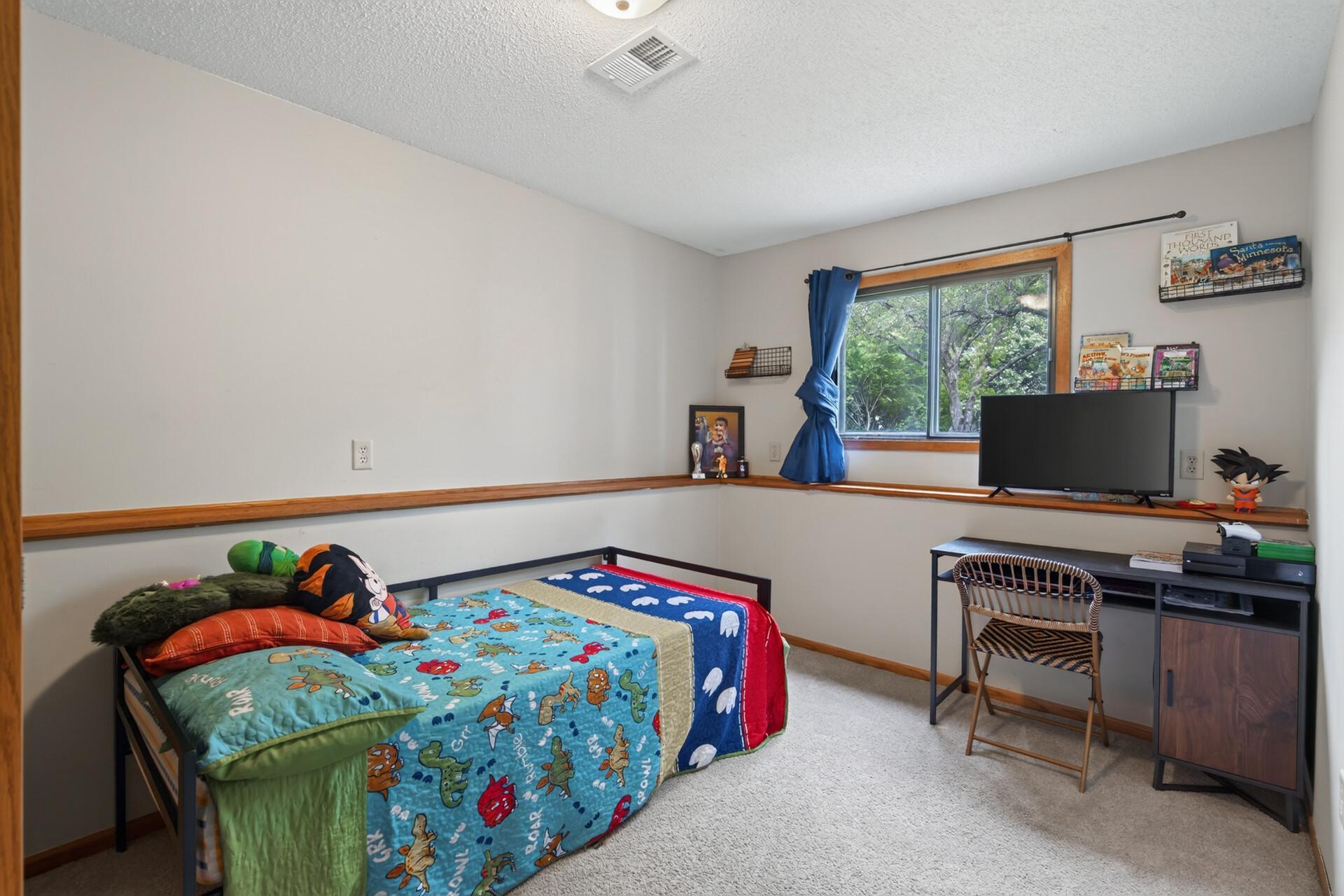 1128 Fox Run Road Property Photo 24