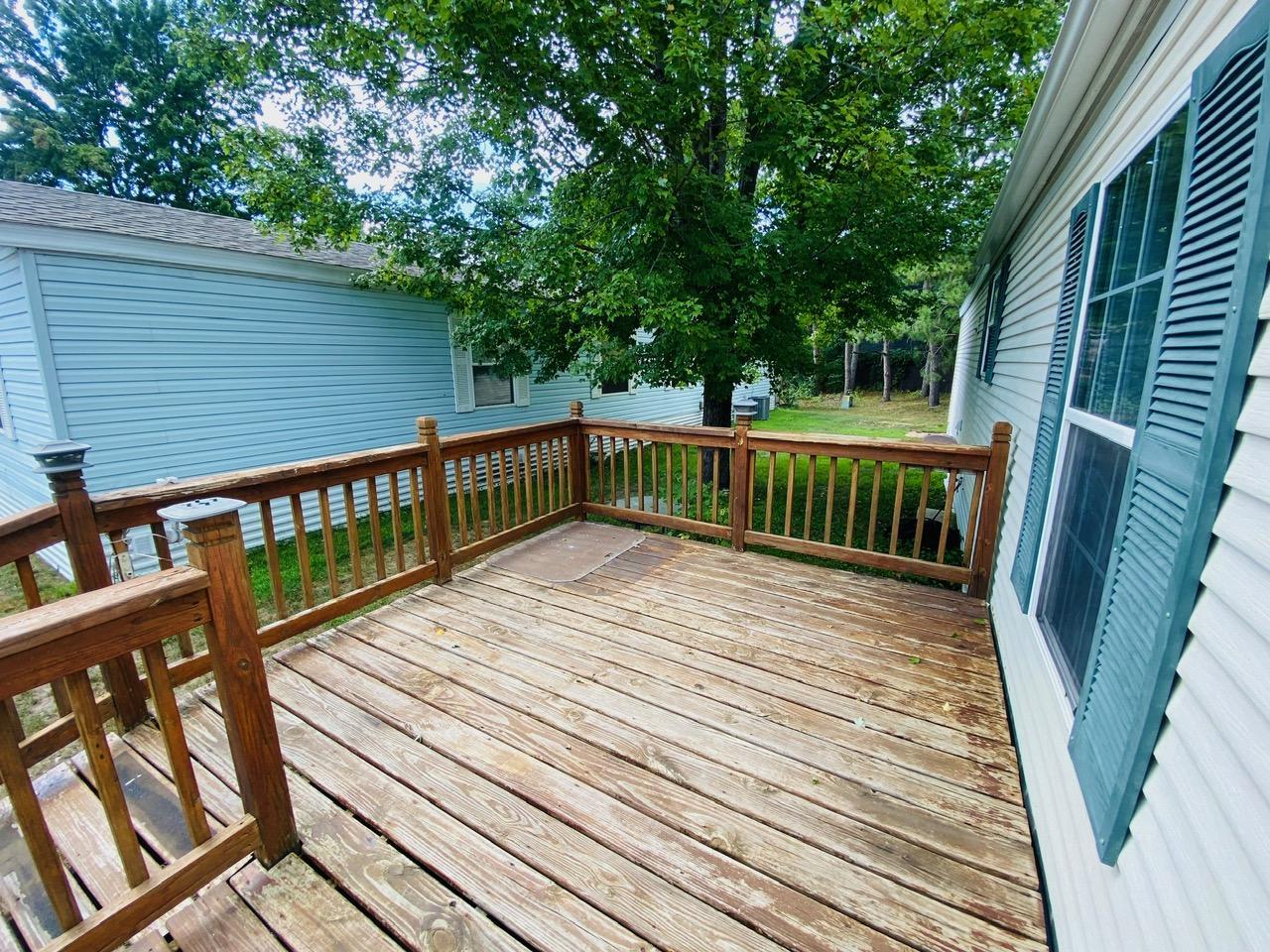 1017 Meadow Lane Ne Property Photo 28