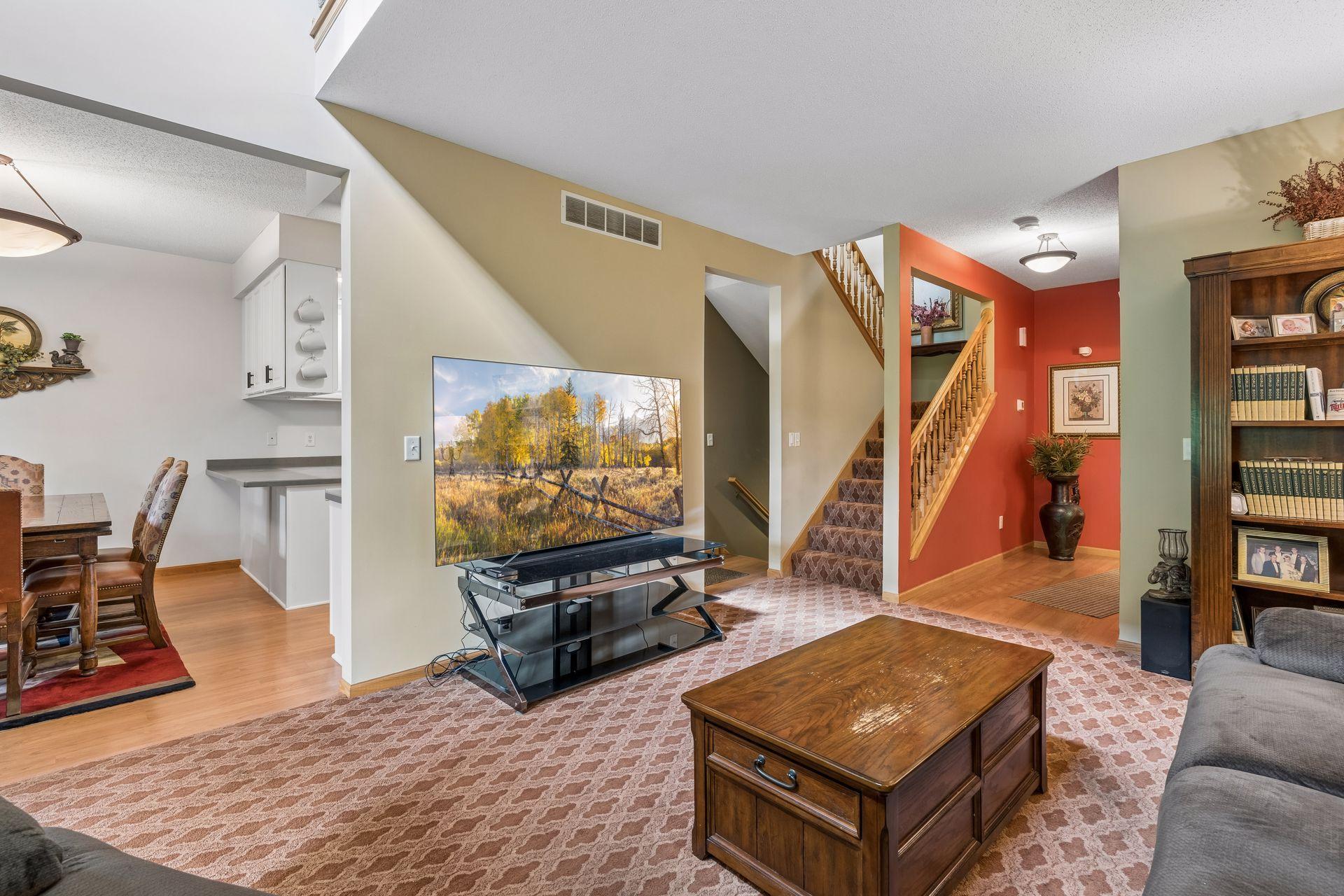 4805 Iris Alcove Property Photo 9