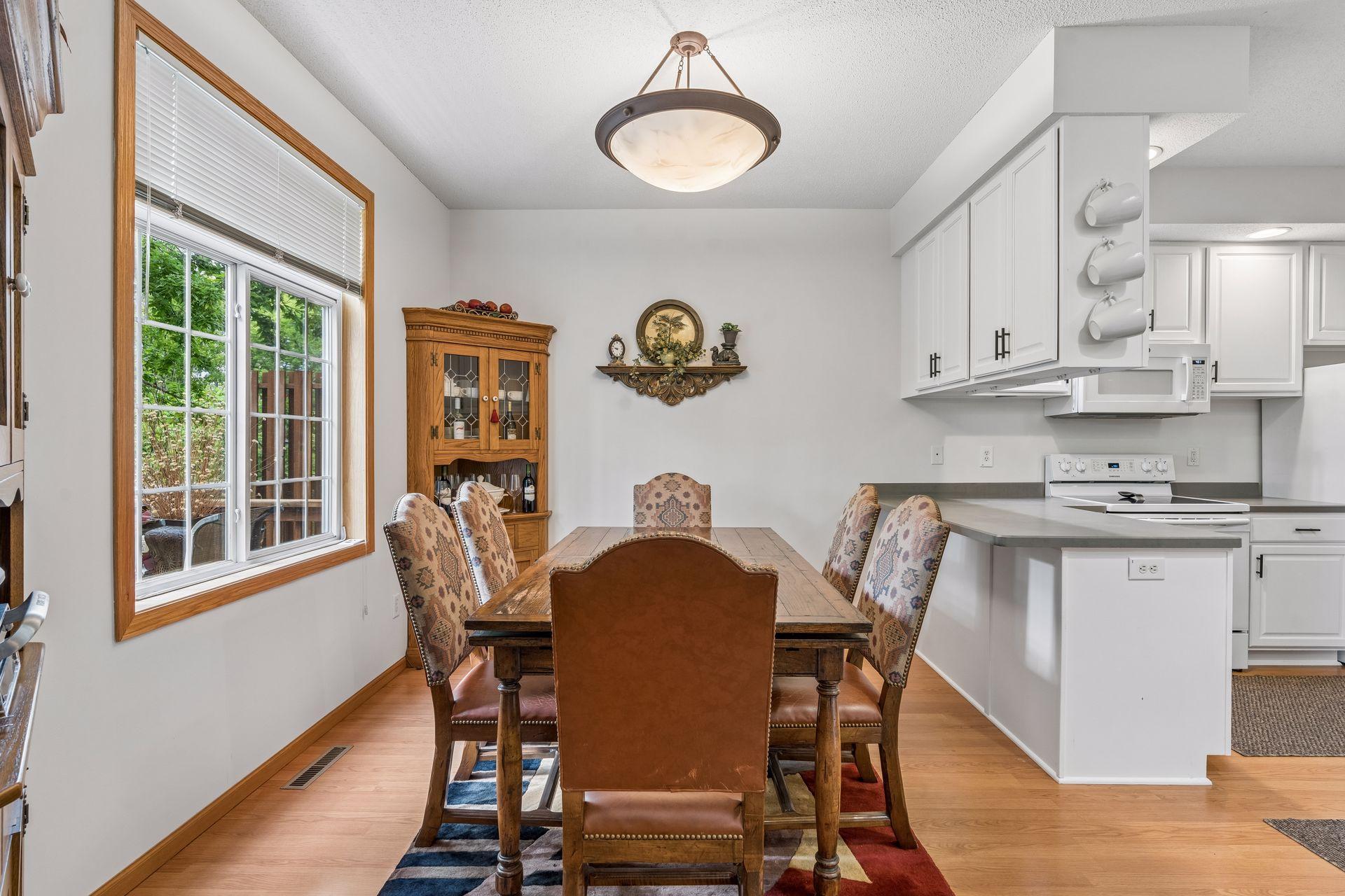 4805 Iris Alcove Property Photo 13