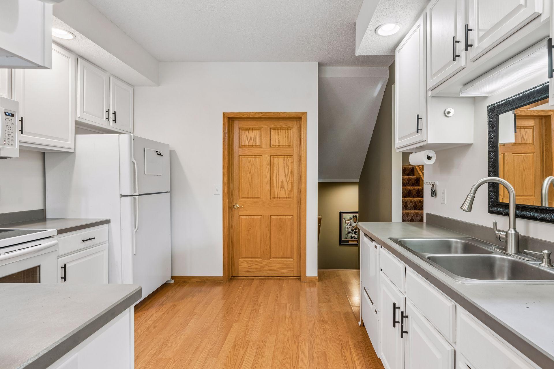 4805 Iris Alcove Property Photo 16