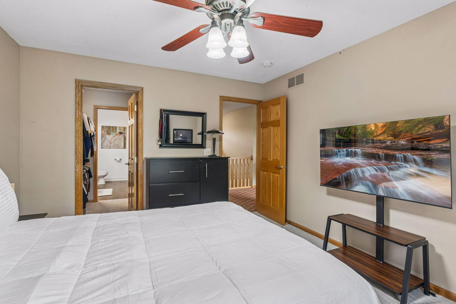 4805 Iris Alcove Property Photo 20
