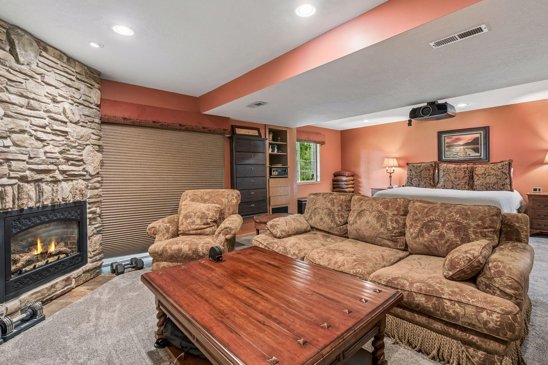 4805 Iris Alcove Property Photo 31