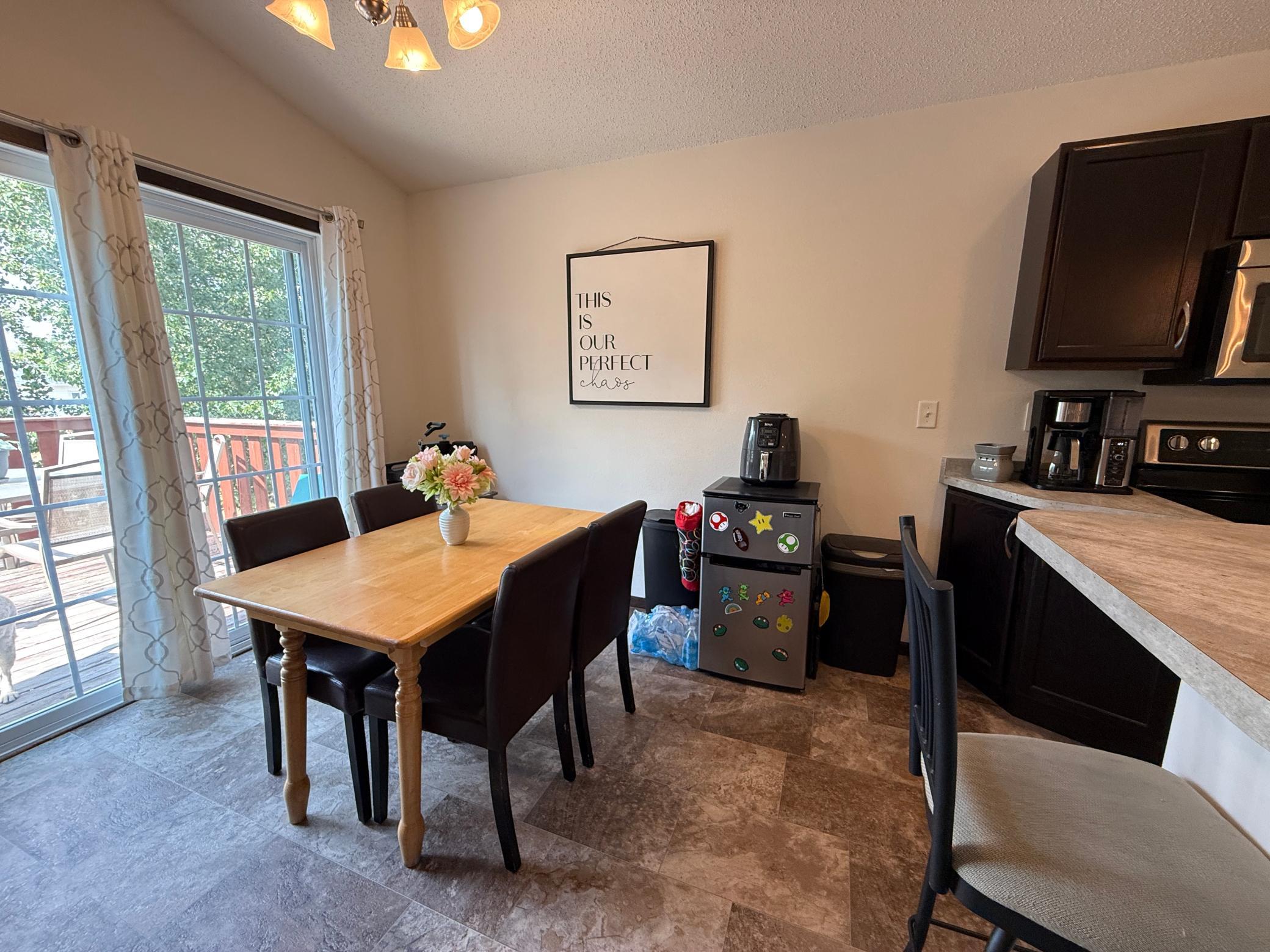 313 5th Street E Property Photo 5