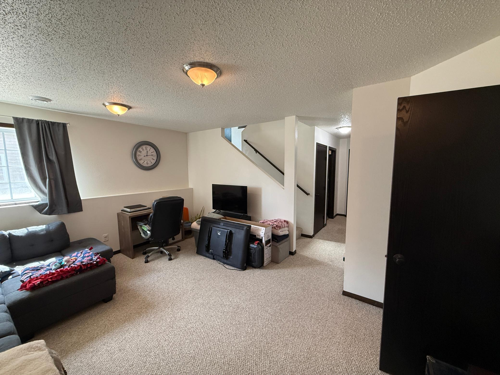 313 5th Street E Property Photo 13