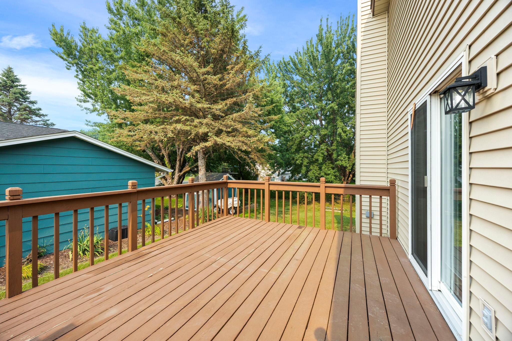 5700 Deer Trail E Property Photo 5