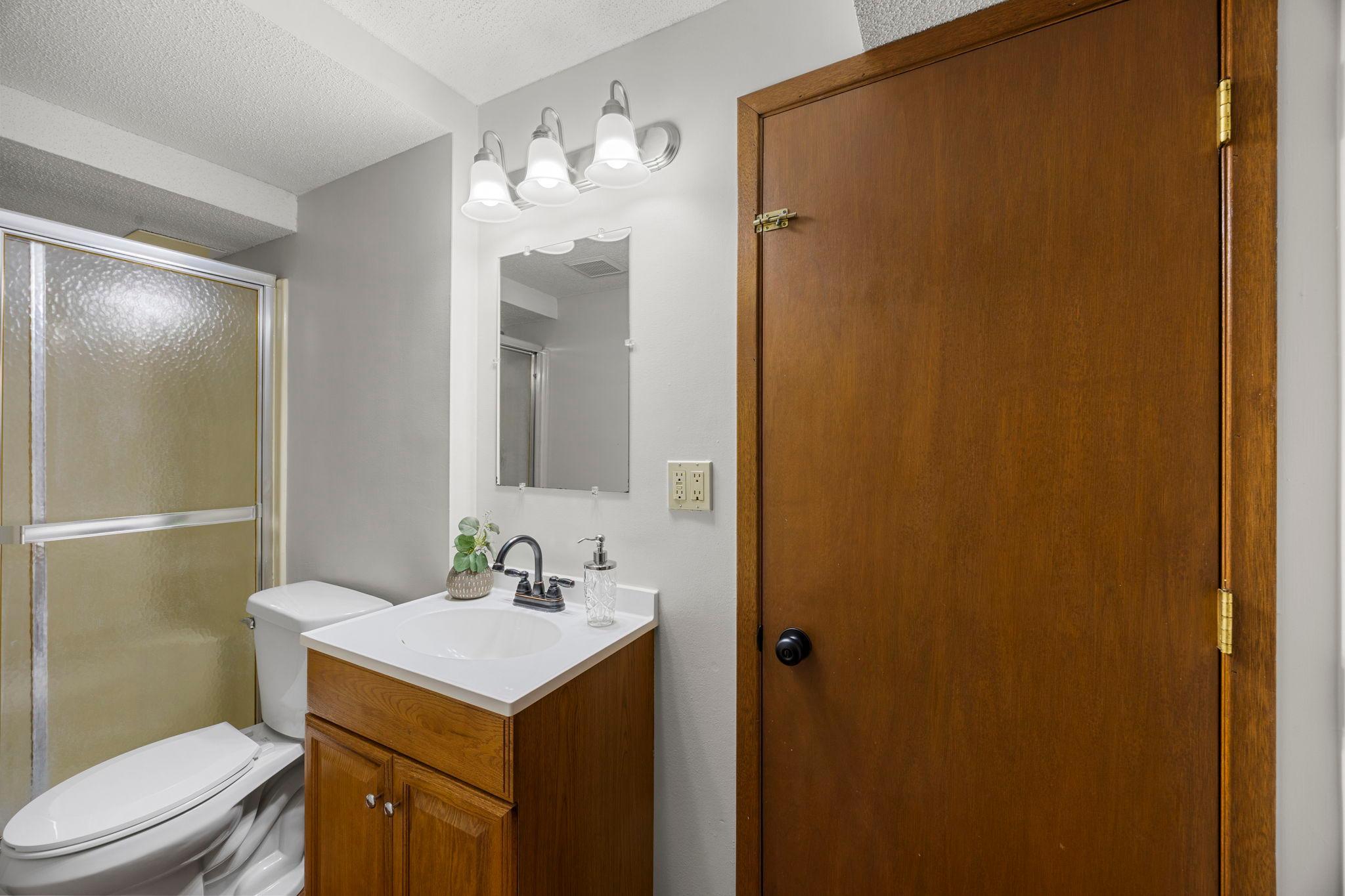5700 Deer Trail E Property Photo 16
