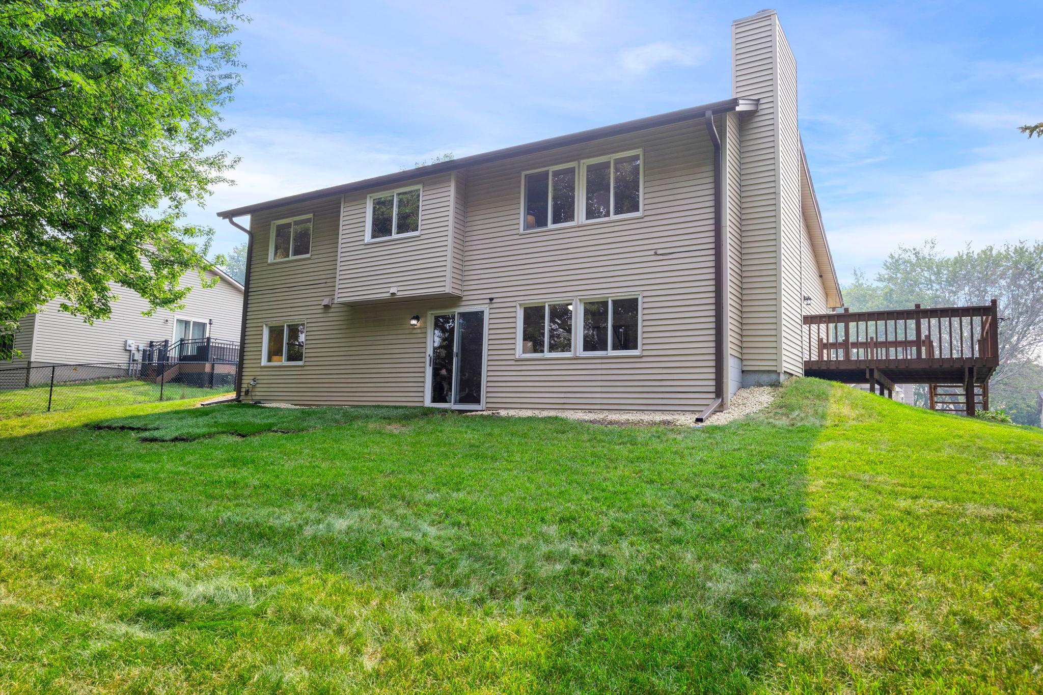 5700 Deer Trail E Property Photo 19