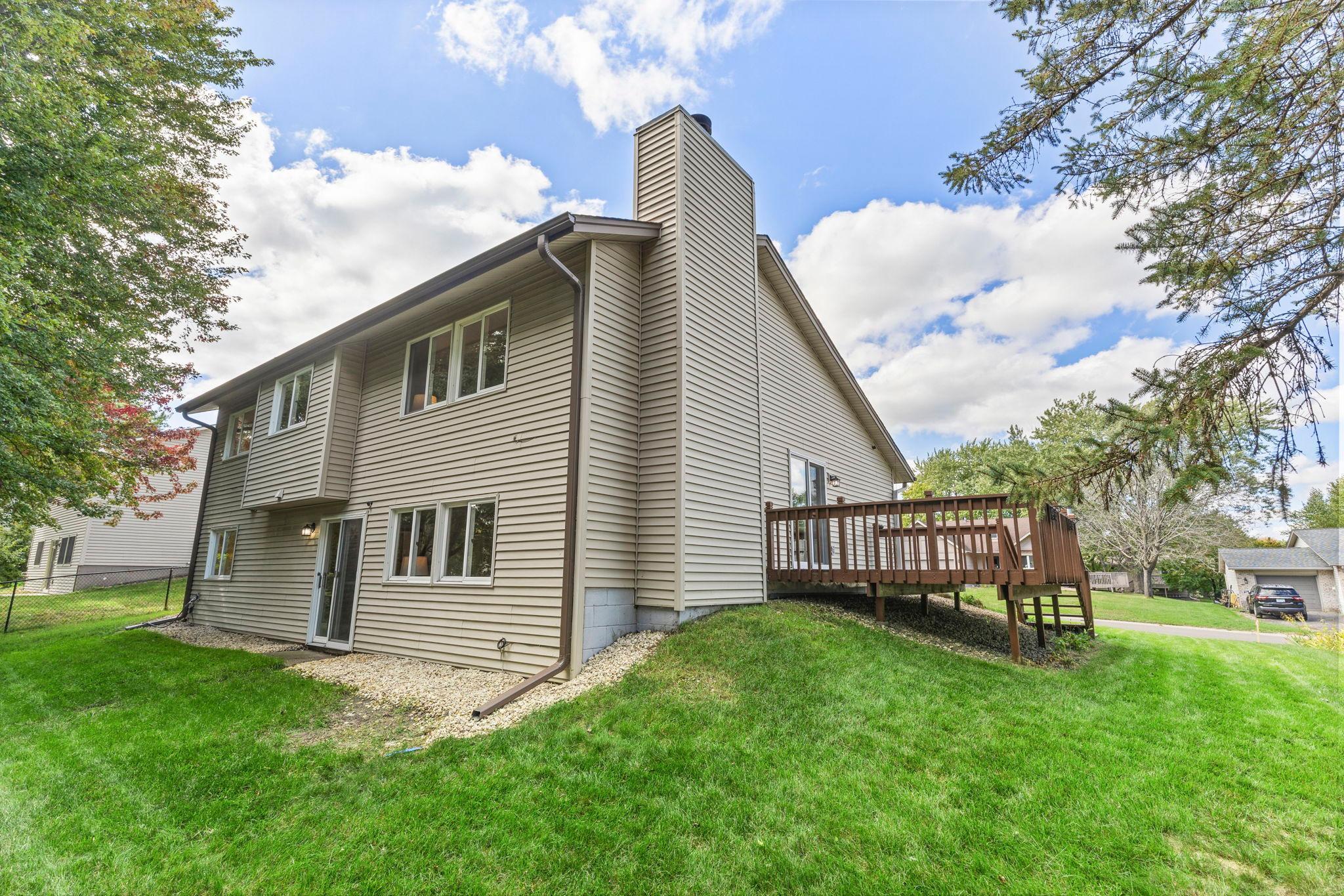 5700 Deer Trail E Property Photo 37